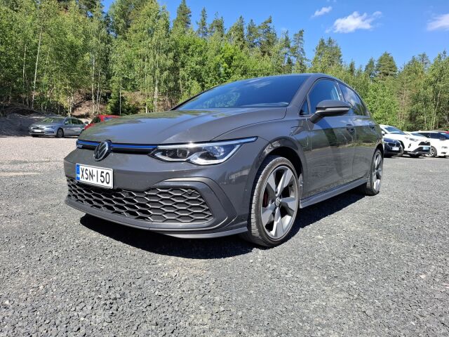 Volkswagen Golf 2021