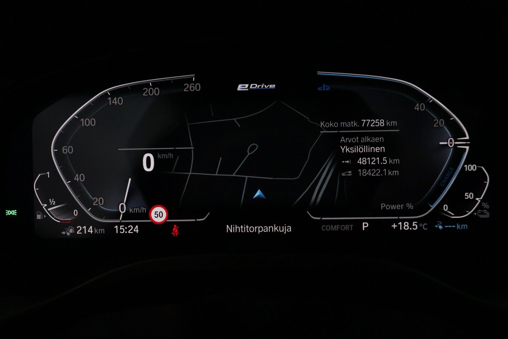 BMW X3 2021 G01 xDrive 30e A Charged Edition M Sport - HUD / Panorama / Kamera / Keyless / Sporttipenkit / Digimittari / BLIS / Hifit /  2x renkaat 