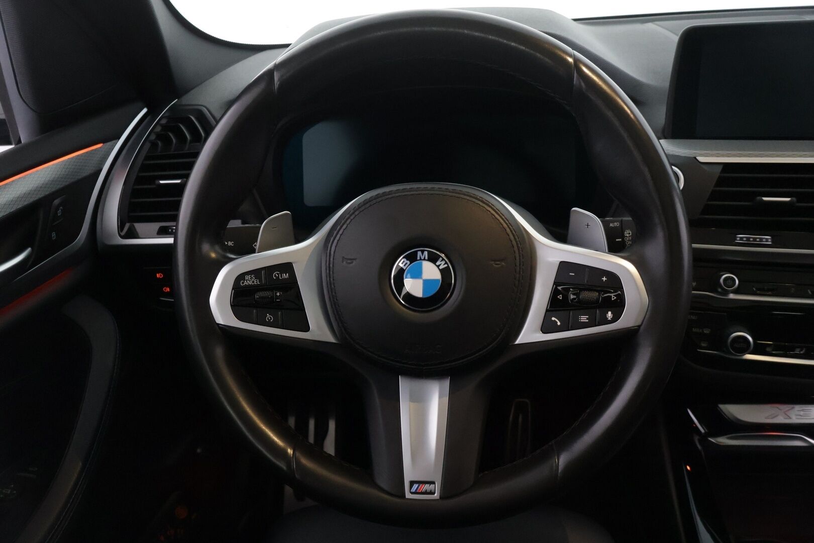 BMW X3 2021 G01 xDrive 30e A Charged Edition M Sport - HUD / Panorama / Kamera / Keyless / Sporttipenkit / Digimittari / BLIS / Hifit /  2x renkaat 