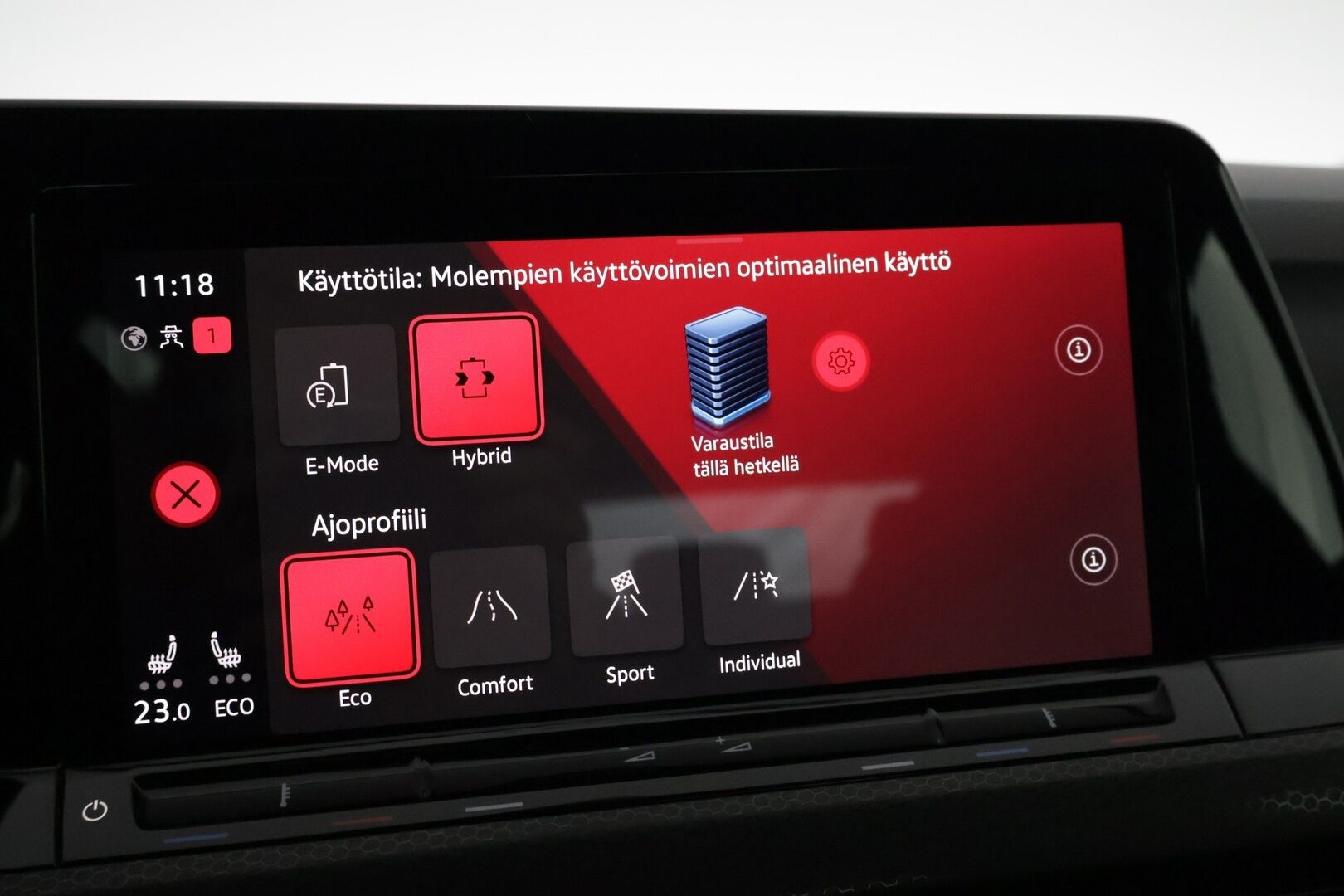 Volkswagen Golf 2022 1.4 GTE Plug-in Hybrid *ACC / Digimittaristo / Kaistavahti / Navi / Ambient / Sporttipenkit / Ratinlämmitin* - *SOH 97% / Juuri leimattu! / 2x Renkaat / Hyvin huollettu / Upea väri* - HULLUT AVAJAISHULINAT KORKOTARJOUS 3,29 %