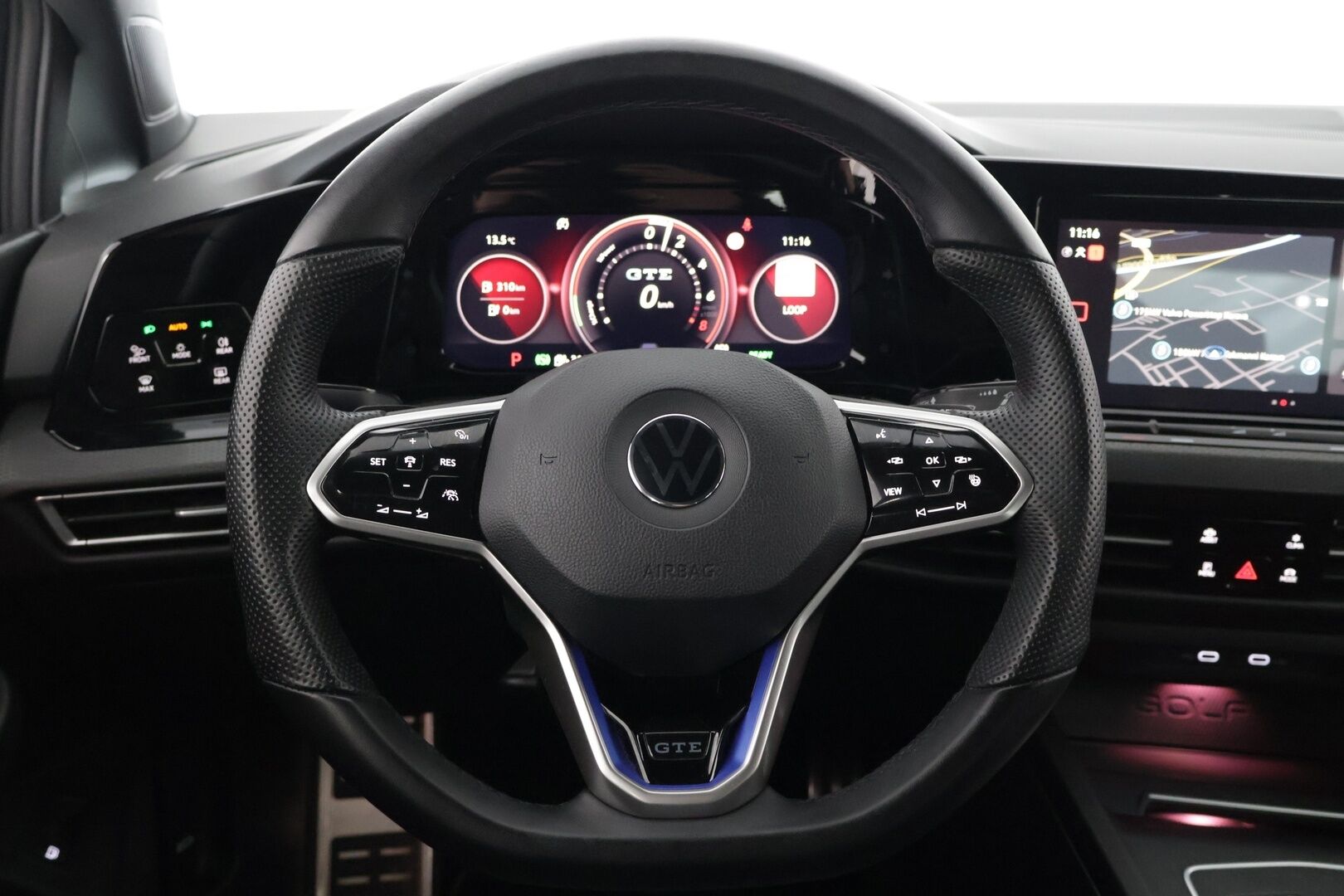 Volkswagen Golf 2022 1.4 GTE Plug-in Hybrid *ACC / Digimittaristo / Kaistavahti / Navi / Ambient / Sporttipenkit / Ratinlämmitin* - *SOH 97% / Juuri leimattu! / 2x Renkaat / Hyvin huollettu / Upea väri* - HULLUT AVAJAISHULINAT KORKOTARJOUS 3,29 %