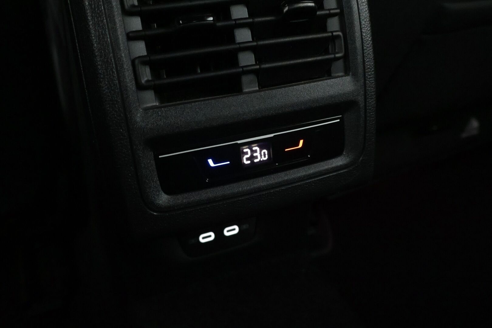 Volkswagen Golf 2022 1.4 GTE Plug-in Hybrid *ACC / Digimittaristo / Kaistavahti / Navi / Ambient / Sporttipenkit / Ratinlämmitin* - *SOH 97% / Juuri leimattu! / 2x Renkaat / Hyvin huollettu / Upea väri* - HULLUT AVAJAISHULINAT KORKOTARJOUS 3,29 %