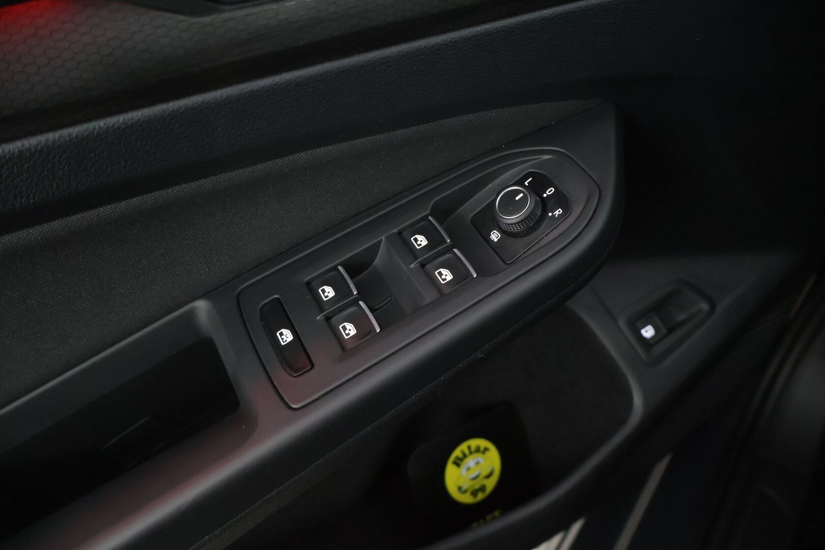 Volkswagen Golf 2022 1.4 GTE Plug-in Hybrid *ACC / Digimittaristo / Kaistavahti / Navi / Ambient / Sporttipenkit / Ratinlämmitin* - *SOH 97% / Juuri leimattu! / 2x Renkaat / Hyvin huollettu / Upea väri* - HULLUT AVAJAISHULINAT KORKOTARJOUS 3,29 %