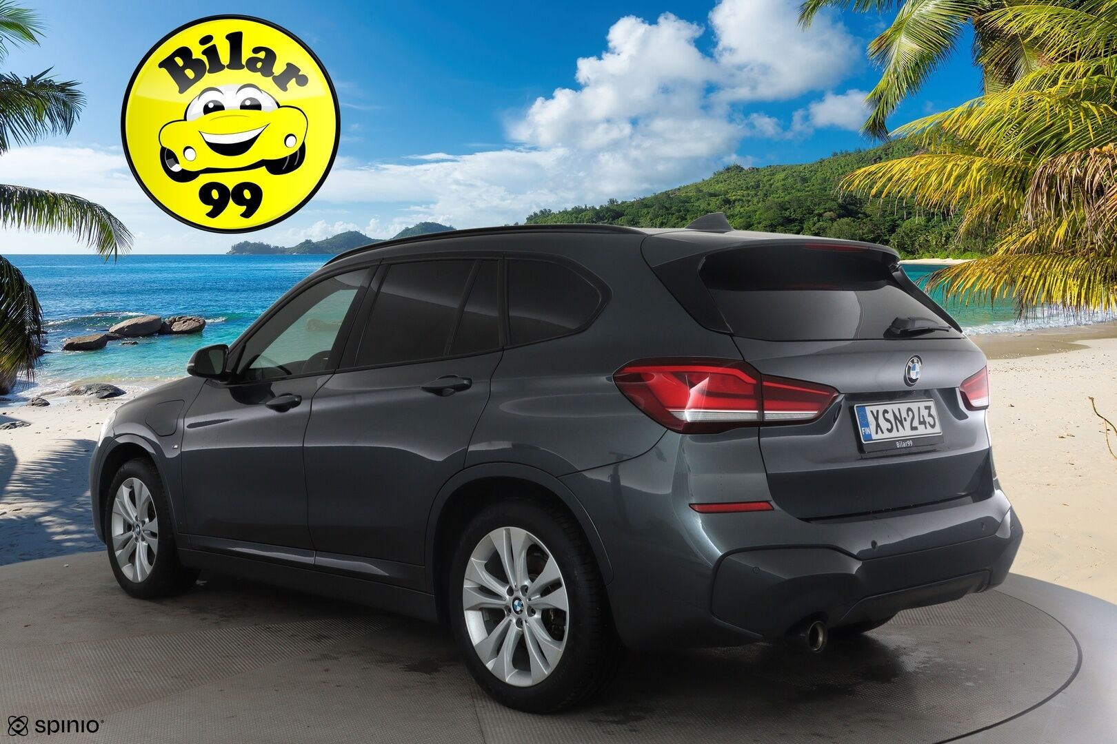 BMW X1 2021 F48 xDrive25e A Charged Edition M Sport *ACC / HUD / Hifi / P.kamera / Adapt.LED / Navi / Sporttinahat* - Akku kuntotarkastettu / Kahdet renkaat aluvanteilla