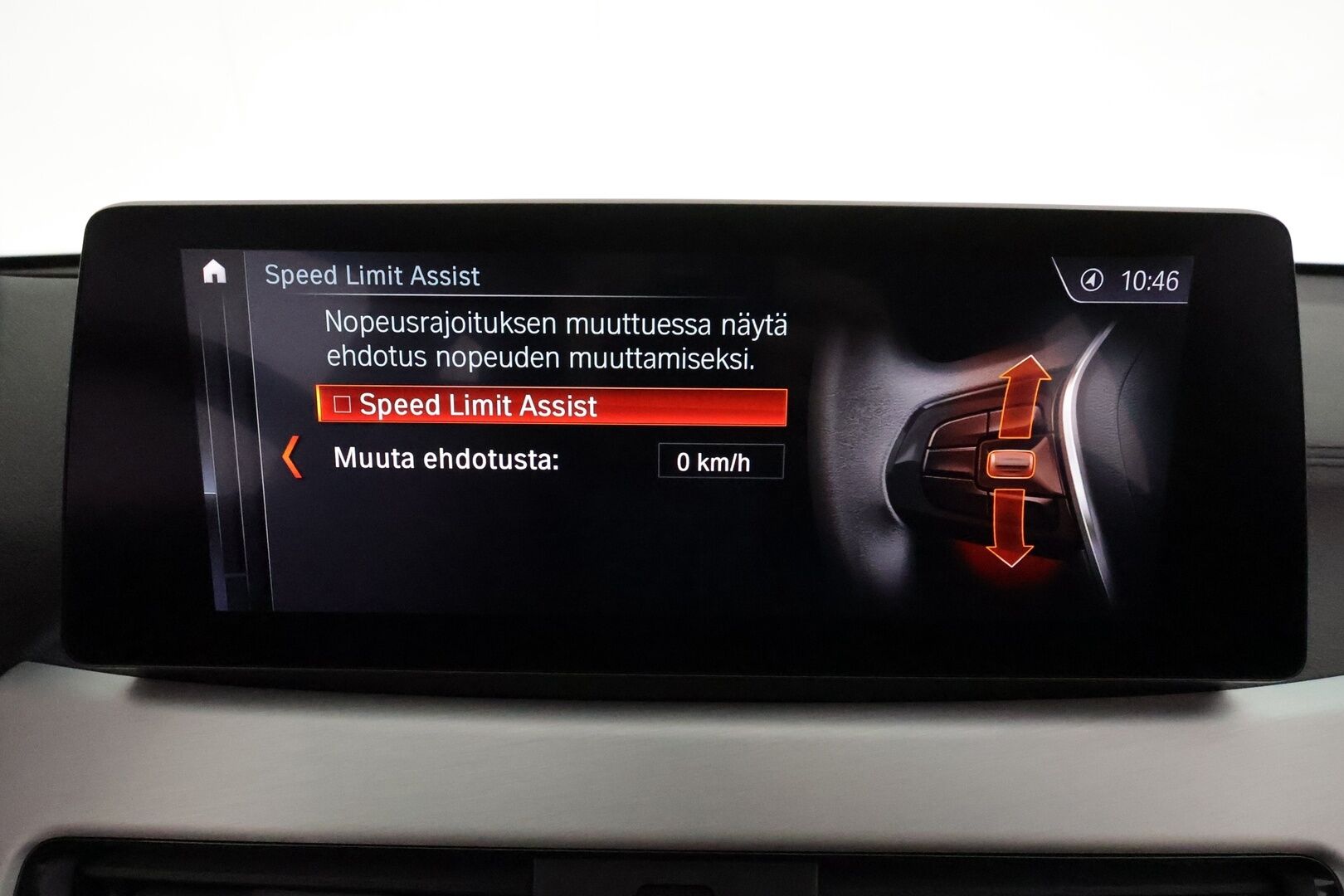 BMW X1 2021 F48 xDrive25e A Charged Edition M Sport *ACC / HUD / Hifi / P.kamera / Adapt.LED / Navi / Sporttinahat* - Akku kuntotarkastettu / Kahdet renkaat aluvanteilla