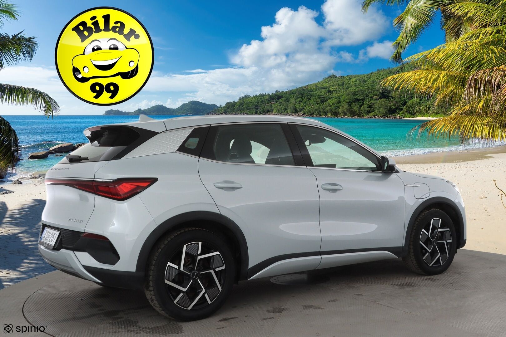 BYD Atto 3 2022 Design * ILP / Panorama / 360 / ACC / LED / Sähköpenkit / Navi / Kaistavahti / Keyless * - 2x Latauskaapelit / Kahet renkaat aluvanteilla - HULLUT AVAJAISHULINAT KORKOTARJOUS 3,29 %