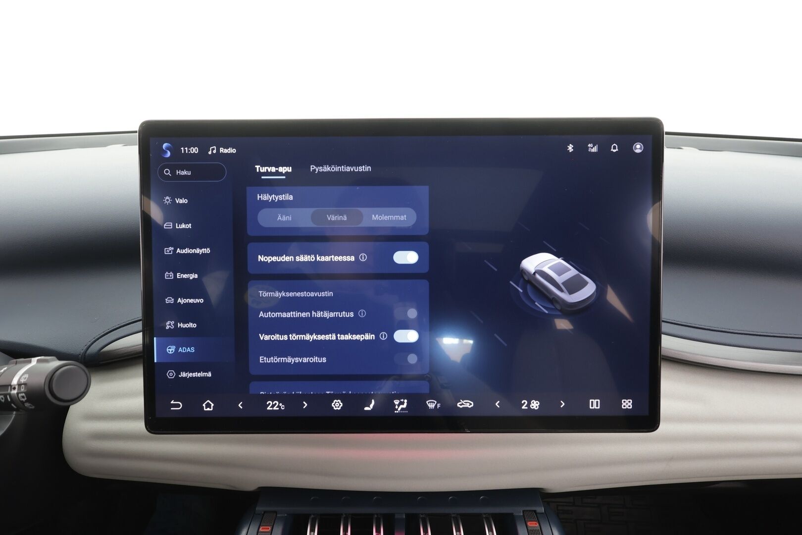 BYD Atto 3 2022 Design * ILP / Panorama / 360 / ACC / LED / Sähköpenkit / Navi / Kaistavahti / Keyless * - 2x Latauskaapelit / Kahet renkaat aluvanteilla - HULLUT AVAJAISHULINAT KORKOTARJOUS 3,29 %