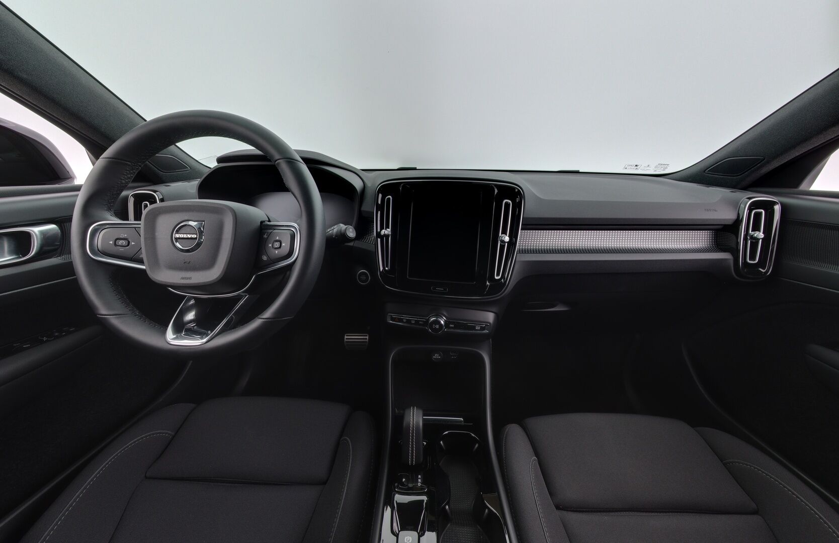 Volvo XC40 2022 T5 Recharge TwE R-Design aut. *Adapt.Vakkari / Sporttipenkit / Peruutuskamera / KeylessGo / Sähköluukku* - HULLUT VÄLIPÄIVÄT KORKOTARJOUS 2,49%