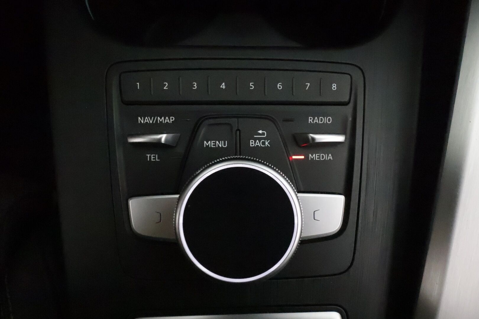Audi A5 2018 Sportback 2,0 TFSI 185 kW quattro S tronic S-line **Webasto / Koukku / Adapt.Vakkari / LED / P.Tutkat / Sporttipenkit** - 3,99 % KORKOTARJOUS TÄHÄN AUTOON - Kahdet Renkaat