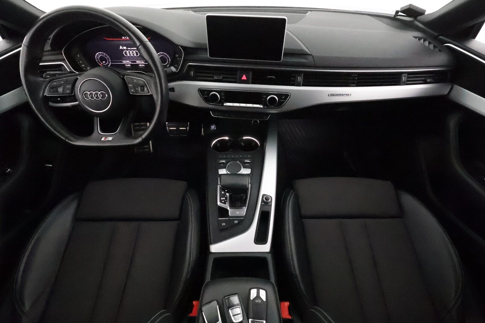 Audi A5 2018 Sportback 2,0 TFSI 185 kW quattro S tronic S-line **Webasto / Koukku / Adapt.Vakkari / LED / P.Tutkat / Sporttipenkit** - 3,99 % KORKOTARJOUS TÄHÄN AUTOON - Kahdet Renkaat