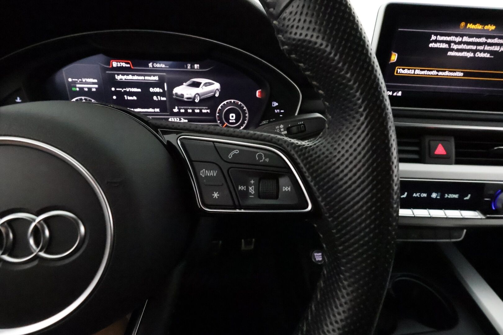 Audi A5 2018 Sportback 2,0 TFSI 185 kW quattro S tronic S-line **Webasto / Koukku / Adapt.Vakkari / LED / P.Tutkat / Sporttipenkit** - 3,99 % KORKOTARJOUS TÄHÄN AUTOON - Kahdet Renkaat