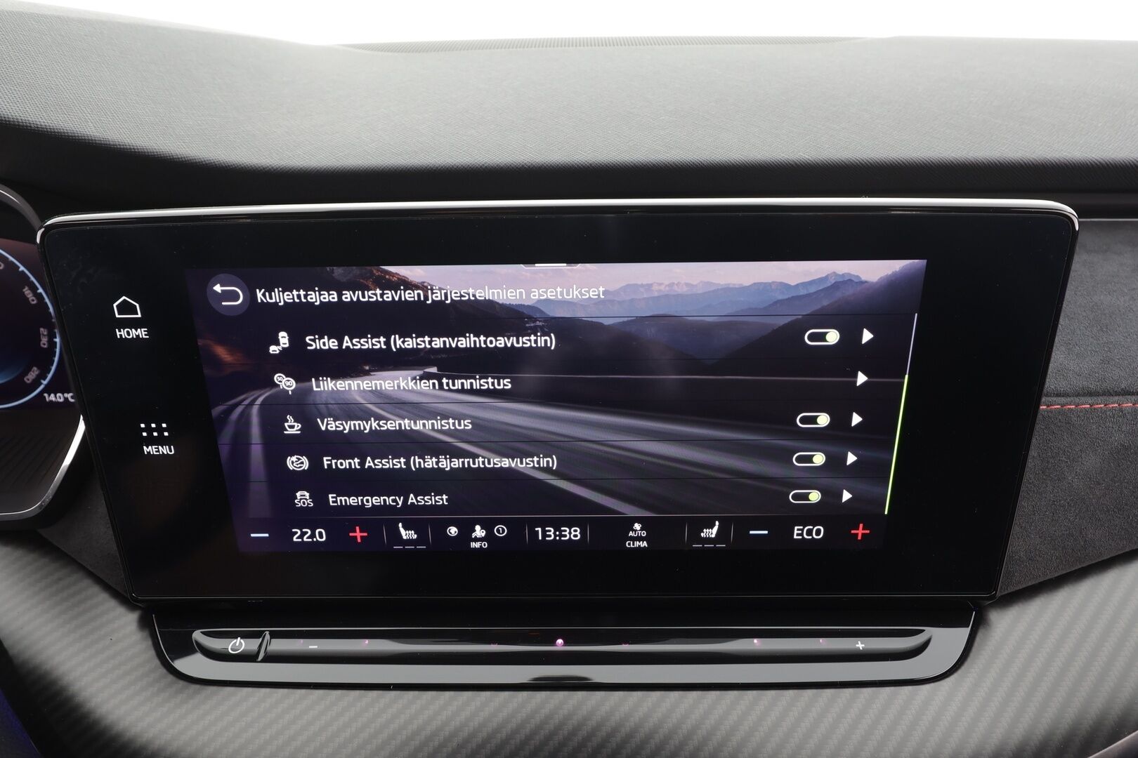 Skoda Octavia 2021 1,4 TSI PHEV RS iV DSG * ACC / Webasto / Skoda Crystal Matrix-LED / P.kamera / Hierovat Muistipenkit / Apple&Android * - Kahdet Renkaat / Koti & Kauppalaturi - HULLUT AVAJAISHULINAT KORKOTARJOUS 3,29 %