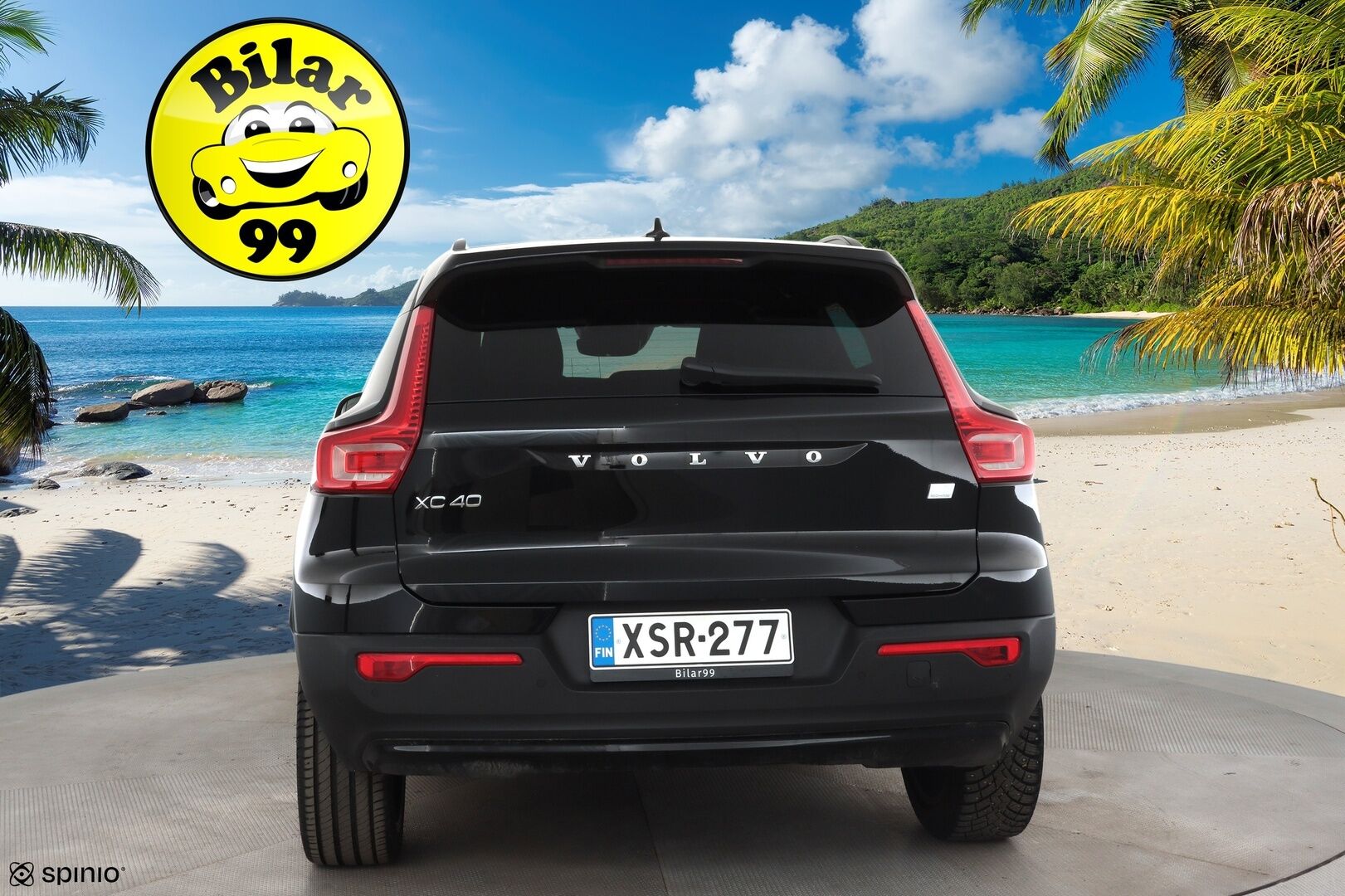 Volvo XC40 2021 T4 TwE R-Design aut * ACC / Webasto / P.kamera / Muistipenkki / H&K / Koukku / BLIS / Keyless / Sähköluukku * - Kahdet renkaat aluvanteilla / Merkkihuollettu