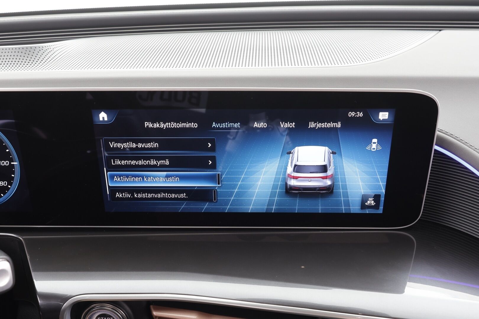 Mercedes-Benz EQC 2020 400 4Matic Edition AMG - | Distronic | Lisälämmitin | Koukku | Burmester | HUD | Osasähköt  Widescreen | LED | Lasikattoluukku | Ilmastoidut&Hierovat Sporttinahat | P.Kamera | Kahdet Renkaat |