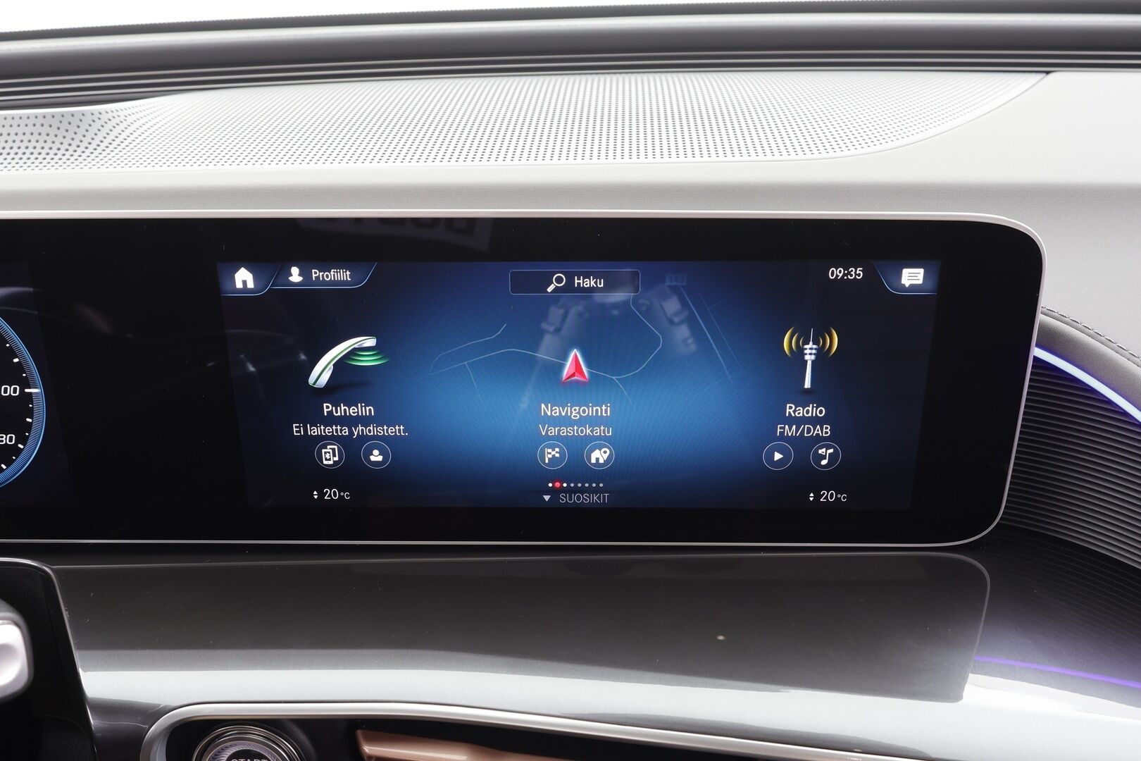 Mercedes-Benz EQC 2020 400 4Matic Edition AMG - | Distronic | Lisälämmitin | Koukku | Burmester | HUD | Osasähköt  Widescreen | LED | Lasikattoluukku | Ilmastoidut&Hierovat Sporttinahat | P.Kamera | Kahdet Renkaat |