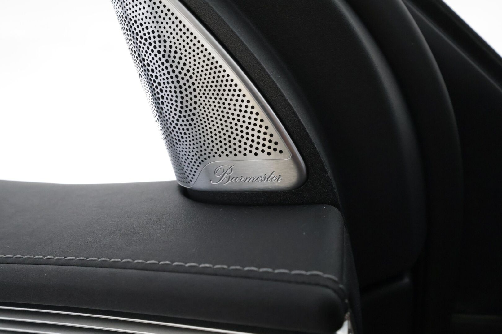 Mercedes-Benz EQC 2020 400 4Matic Edition AMG - | Distronic | Lisälämmitin | Koukku | Burmester | HUD | Osasähköt  Widescreen | LED | Lasikattoluukku | Ilmastoidut&Hierovat Sporttinahat | P.Kamera | Kahdet Renkaat |