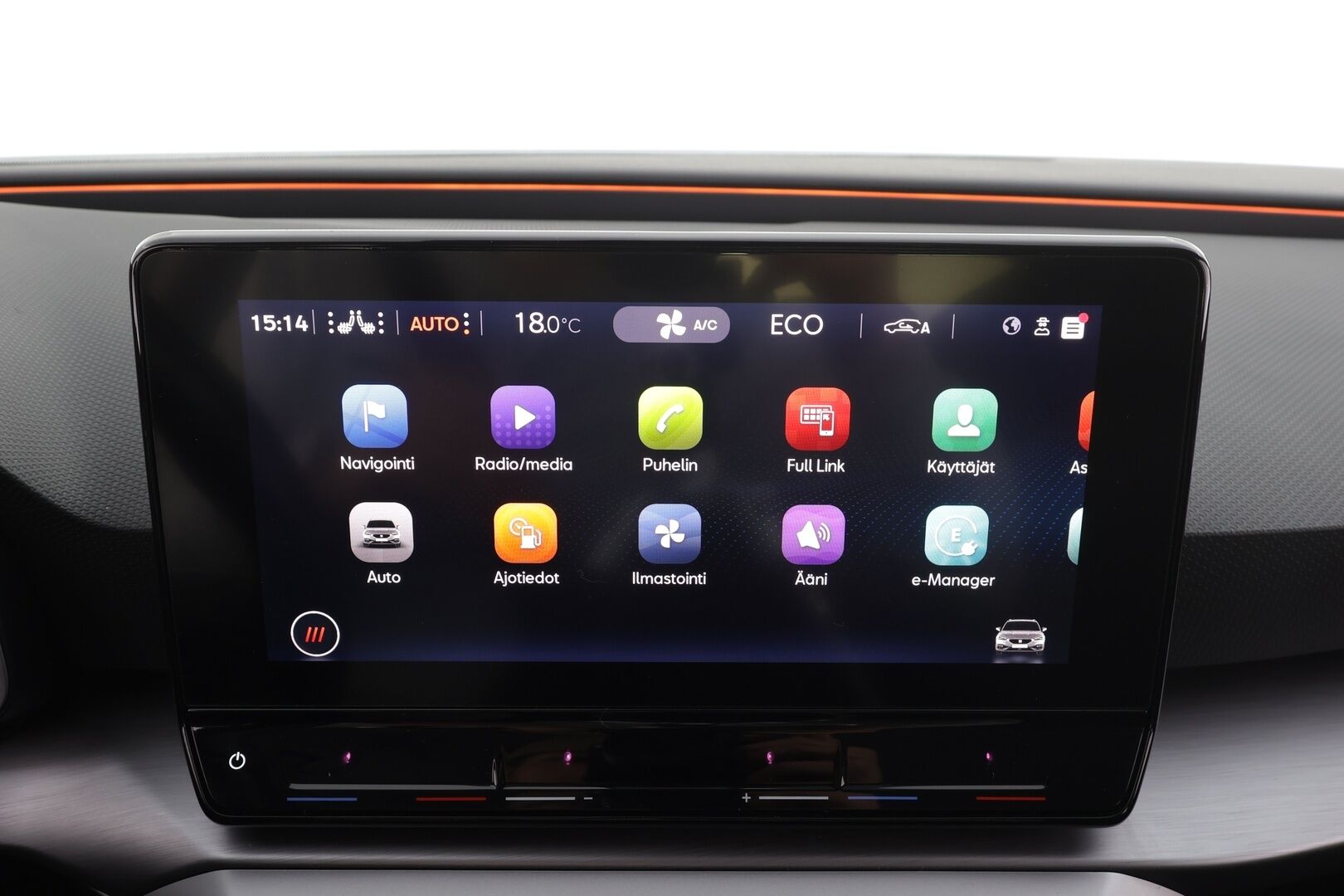 Seat Leon Sportstourer 2021 1.4 PHEV FR DSG * ACC / P.kamera / LED / Navi / KeylessGo / Sähköluukku / Puolinahat * - Kahdet renkaat aluvanteilla / Kattavat varusteet / Hyvin pidetty yksilö! - HULLUT AVAJAISHULINAT KORKOTARJOUS 3,29 %