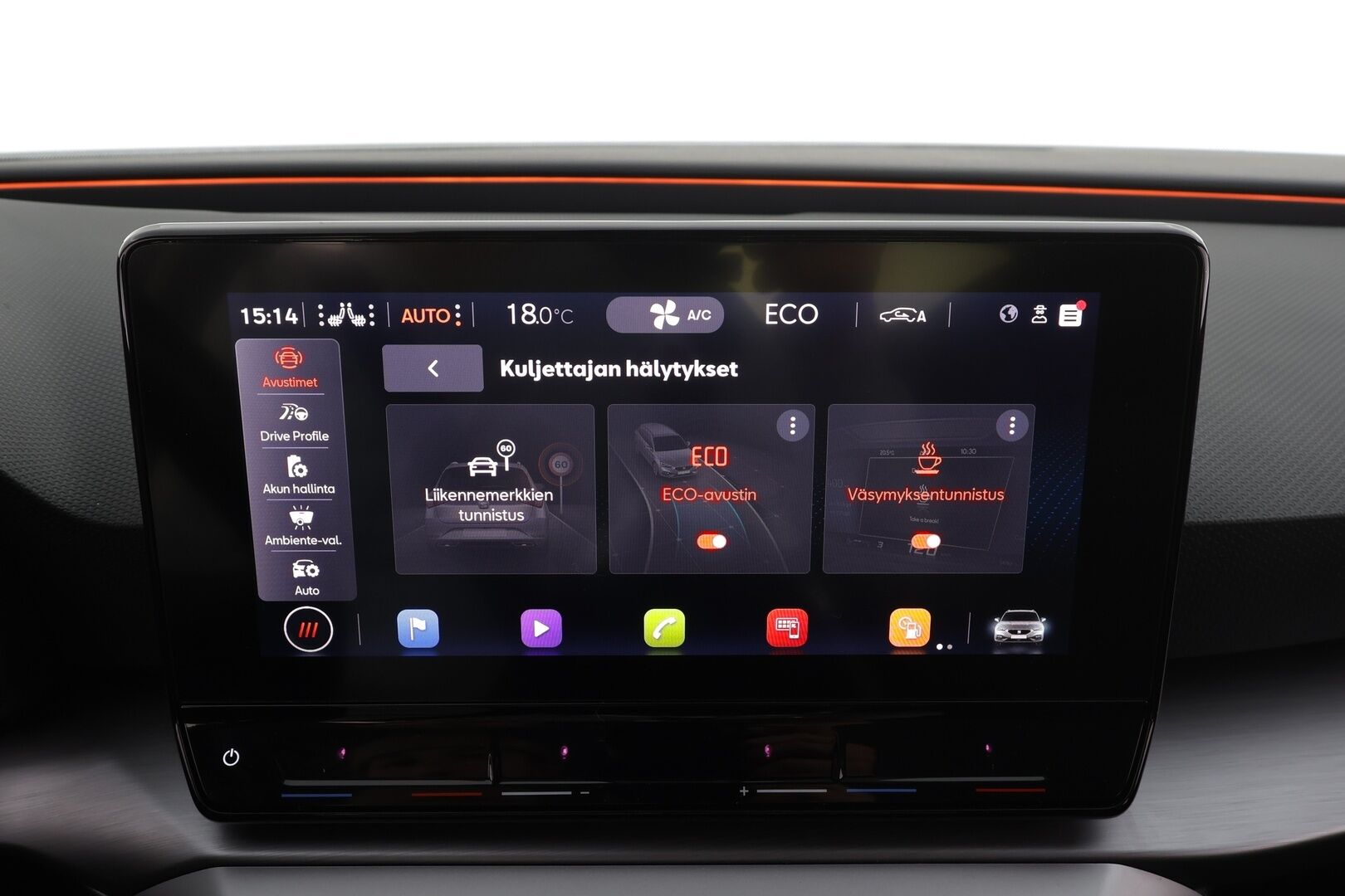 Seat Leon Sportstourer 2021 1.4 PHEV FR DSG * ACC / P.kamera / LED / Navi / KeylessGo / Sähköluukku / Puolinahat * - Kahdet renkaat aluvanteilla / Kattavat varusteet / Hyvin pidetty yksilö! - HULLUT AVAJAISHULINAT KORKOTARJOUS 3,29 %