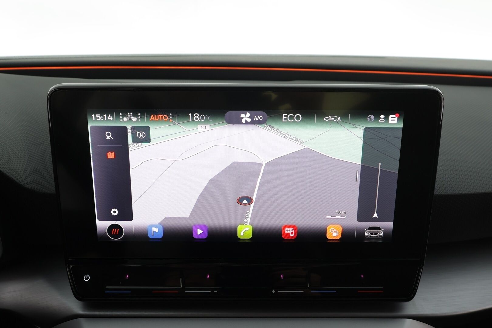 Seat Leon Sportstourer 2021 1.4 PHEV FR DSG * ACC / P.kamera / LED / Navi / KeylessGo / Sähköluukku / Puolinahat * - Kahdet renkaat aluvanteilla / Kattavat varusteet / Hyvin pidetty yksilö! - HULLUT AVAJAISHULINAT KORKOTARJOUS 3,29 %