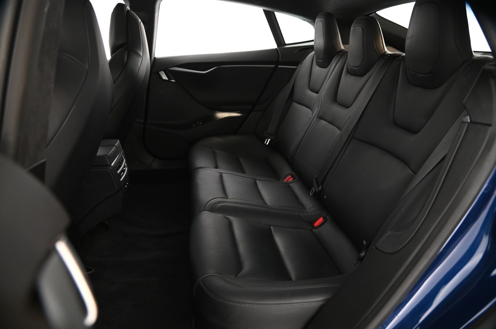 TESLA MODEL S 2019 100D *Panorama / Winter pack / FSD / Nahat / ACC / 2x Renkaat + vanteet* - 3,99 % KORKOTARJOUS TÄHÄN AUTOON - 31.5. ASTI! - 