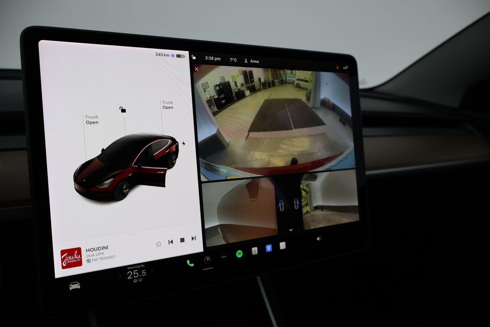 TESLA MODEL 3 2020 Long-Range Dual Motor AWD - Autopilot | Vetokoukku | Premium Audio | Lasikatto | Nahkasisusta 