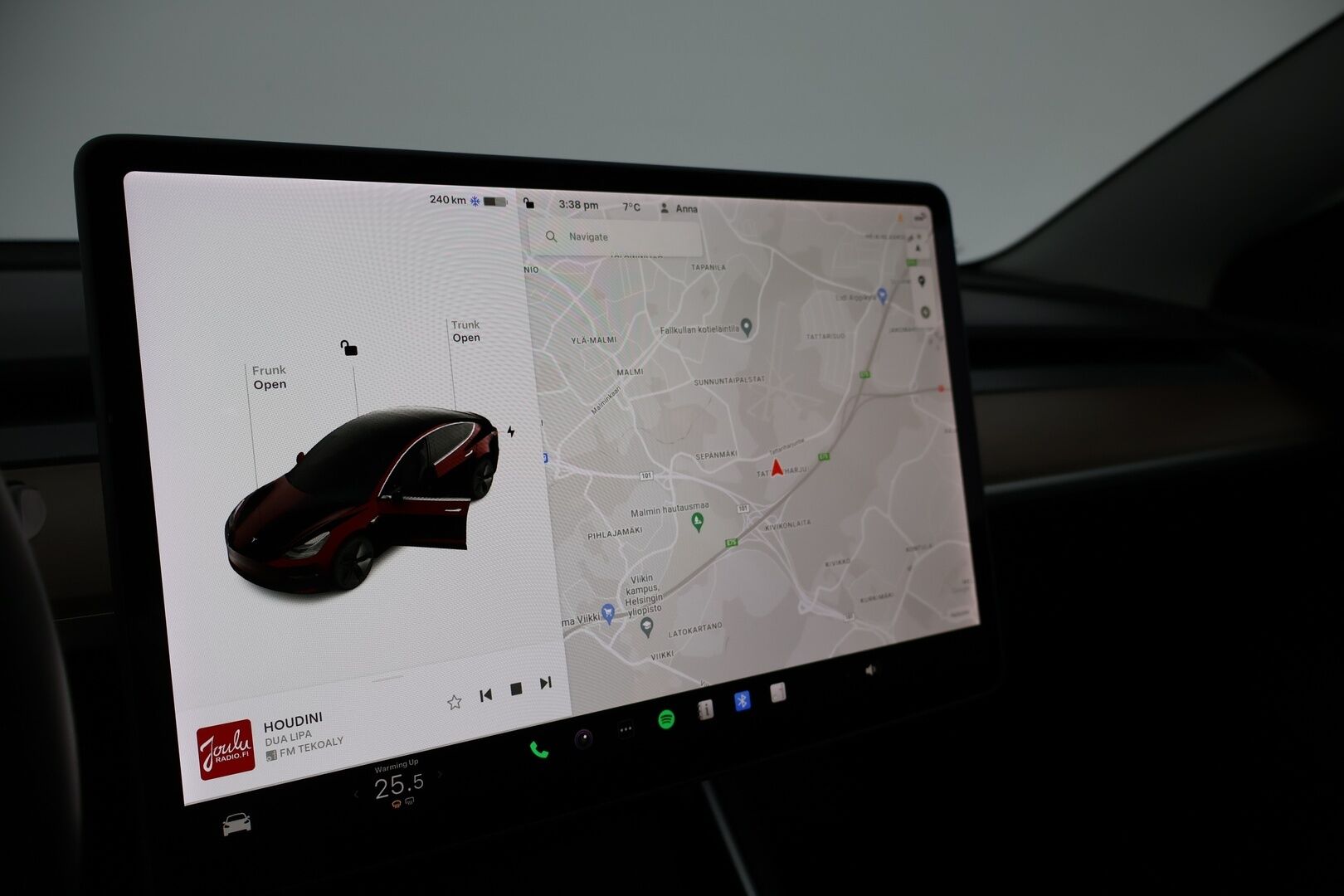 TESLA MODEL 3 2020 Long-Range Dual Motor AWD - Autopilot | Vetokoukku | Premium Audio | Lasikatto | Nahkasisusta 