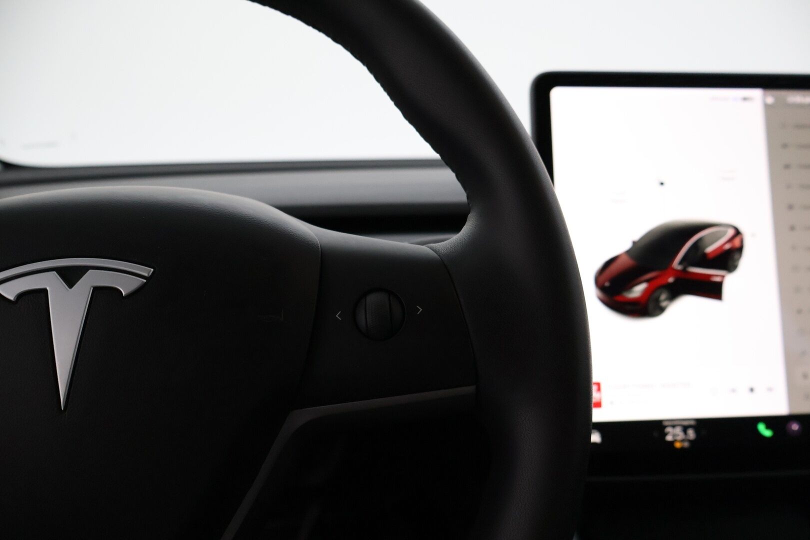 TESLA MODEL 3 2020 Long-Range Dual Motor AWD - Autopilot | Vetokoukku | Premium Audio | Lasikatto | Nahkasisusta 