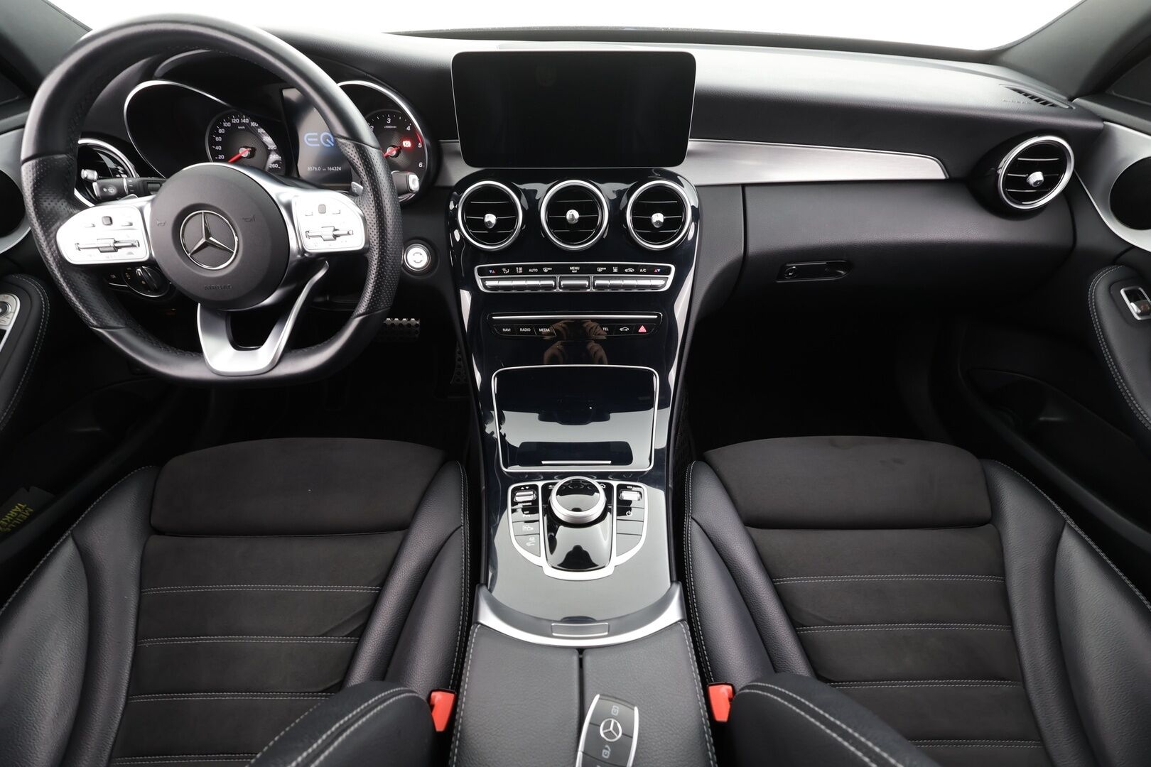 MERCEDES-BENZ C 2020 300 de T A Business AMG Edition EQ Power * Distronic+ / Multibeam LED / Peruutuskamera / Vetokoukku / Navi / Sporttipenkit - Akku kuntotarkastettu / Nahka-Alcantara / Juuri tullut Tampereelle! - HULLUT AVAJAISHULINAT KORKOTARJOUS 3,29 %