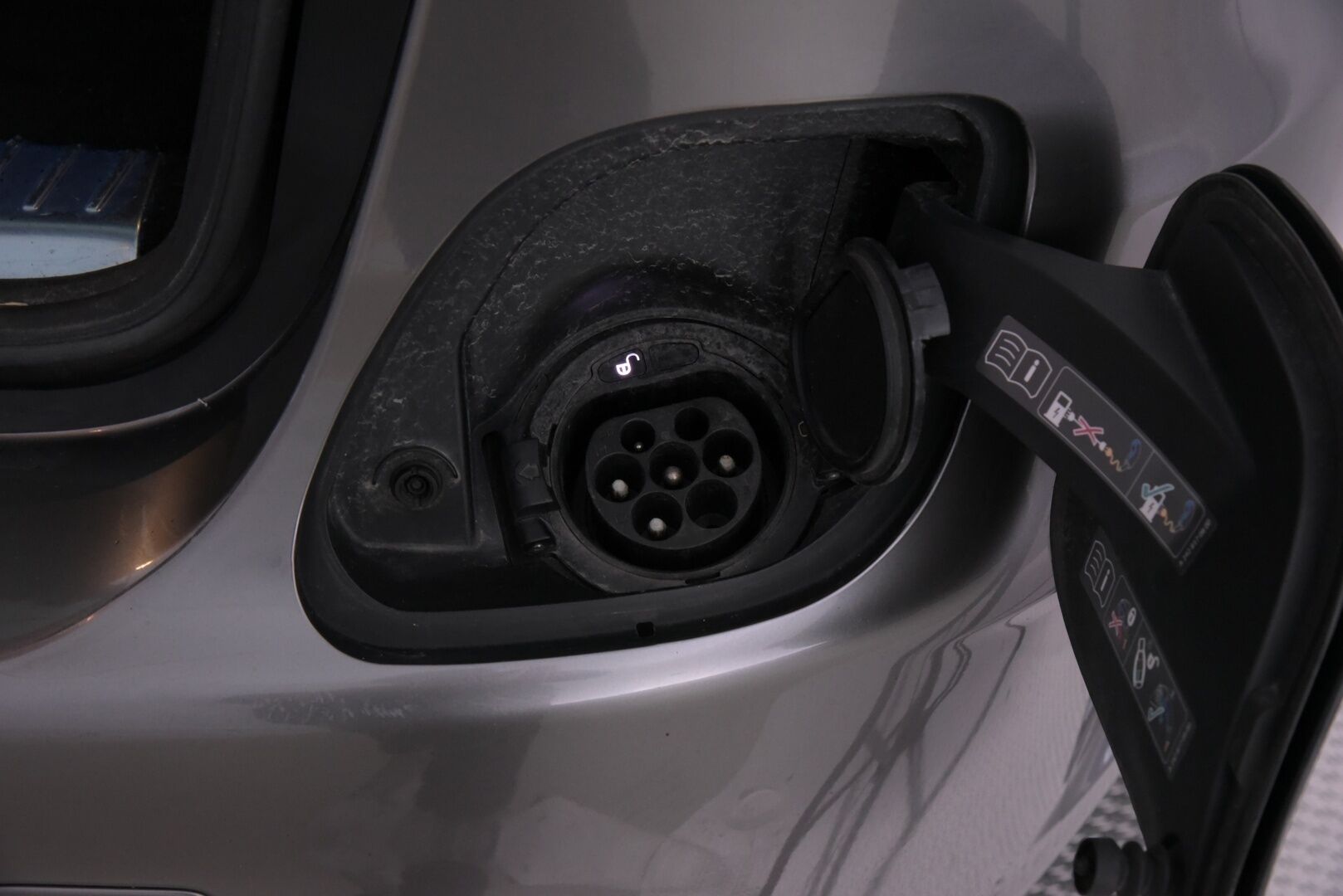 MERCEDES-BENZ C 2020 300 de T A Business AMG Edition EQ Power * Adapt.Vakkari / Kaistavahti / Multibeam LED / Blis / P.Kamera / Navi / Koukku * - Osta nyt, maksa vasta ensi vuonna