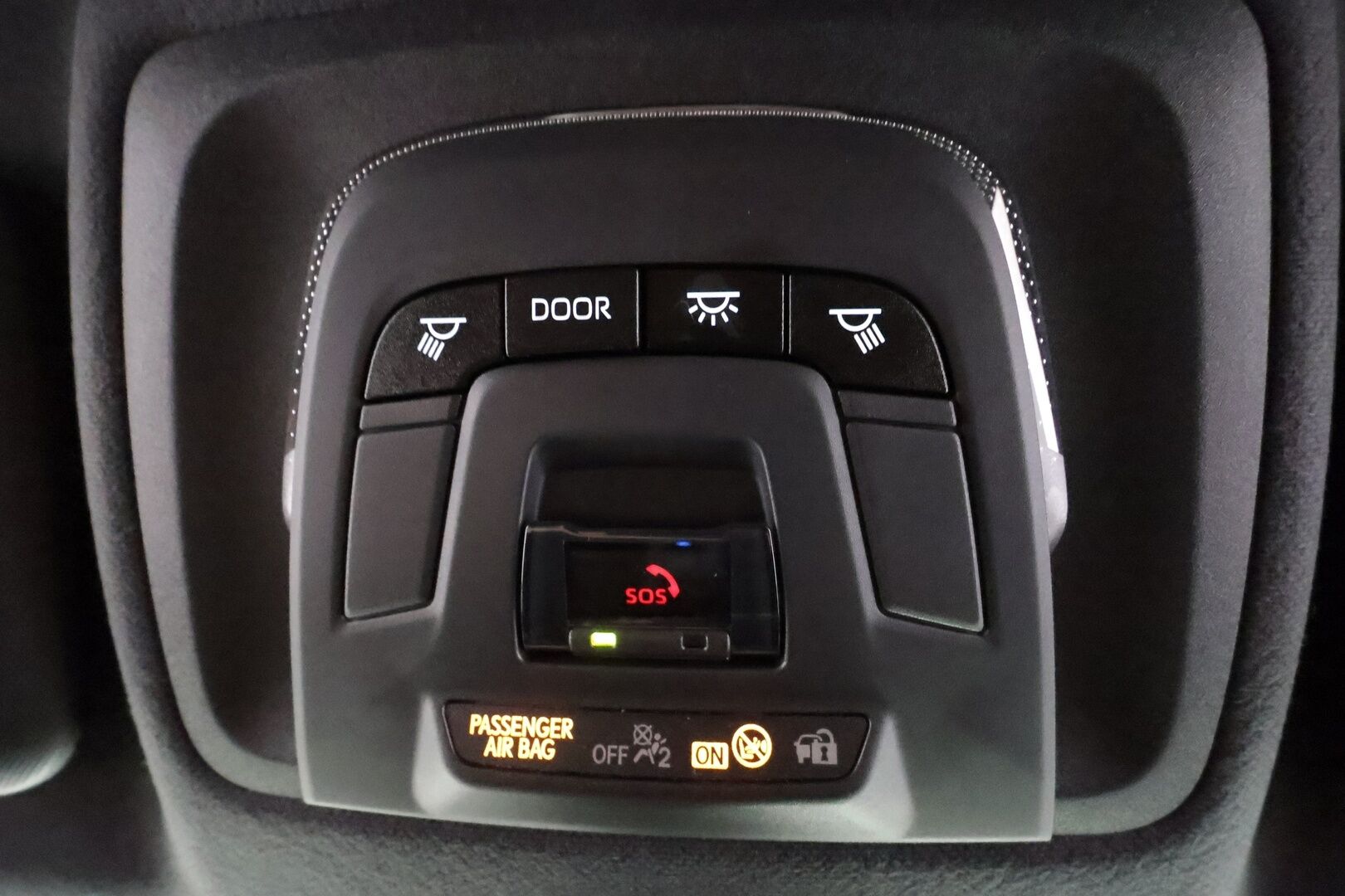 Toyota C-HR 2024 2,0 Plug-in Hybrid Premiere Edition - | JBL | Lasikatto | HUD | ACC | LED | 360 | Sähköpenkki | Kaistavahti | Katveavustin | Navi | Keyless | 1-om Suomi-auto | Kahdet renkaat | Merkkihuollot | 2x Latauskaapelit |