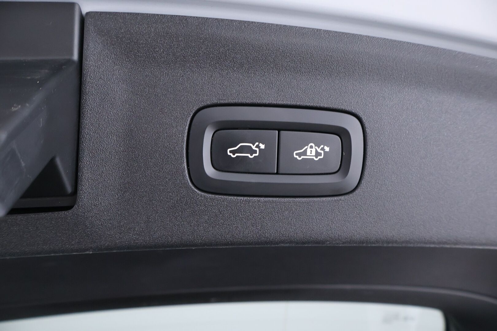 POLESTAR 2 2021 Long Range Dual Motor, 300kW, 78kWh / Pilot&Plus Paketti / Adapt.Vakkari / 360° Kamera / Harman&Kardon / Lasikatto / KeylessGo* - Merkkihuollettu / 2x Polestar Aluvanteet!