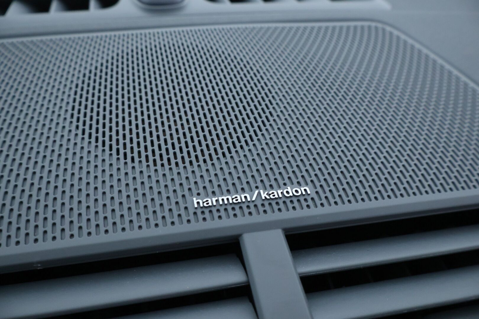 POLESTAR 2 2021 Long Range Dual Motor, 300kW, 78kWh / Pilot&Plus Paketti / Adapt.Vakkari / 360° Kamera / Harman&Kardon / Lasikatto / KeylessGo* - Merkkihuollettu / 2x Polestar Aluvanteet!