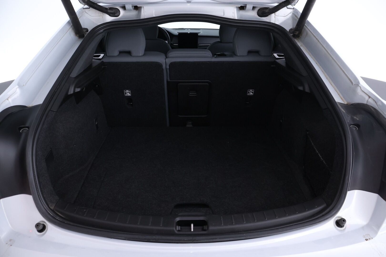 POLESTAR 2 2021 Long Range Dual Motor, 300kW, 78kWh / Pilot&Plus Paketti / Adapt.Vakkari / 360° Kamera / Harman&Kardon / Lasikatto / KeylessGo* - Merkkihuollettu / 2x Polestar Aluvanteet!