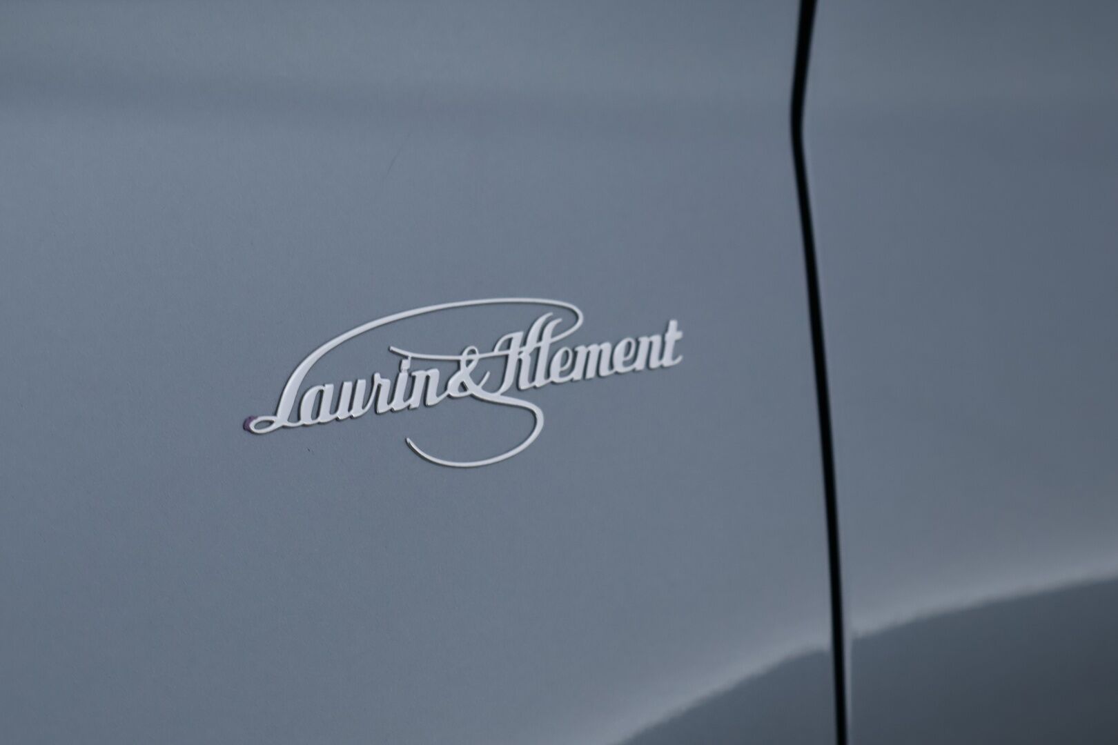 SKODA SUPERB 2019 Combi 2,0 TDI 190 4x4 L&K DSG / Adapt. vakkari / Webasto / Canton / Ilmastoidut muistipenkit / Keyless / Koukku / - HULLUT AVAJAISHULINAT KORKOTARJOUS 3,29 %