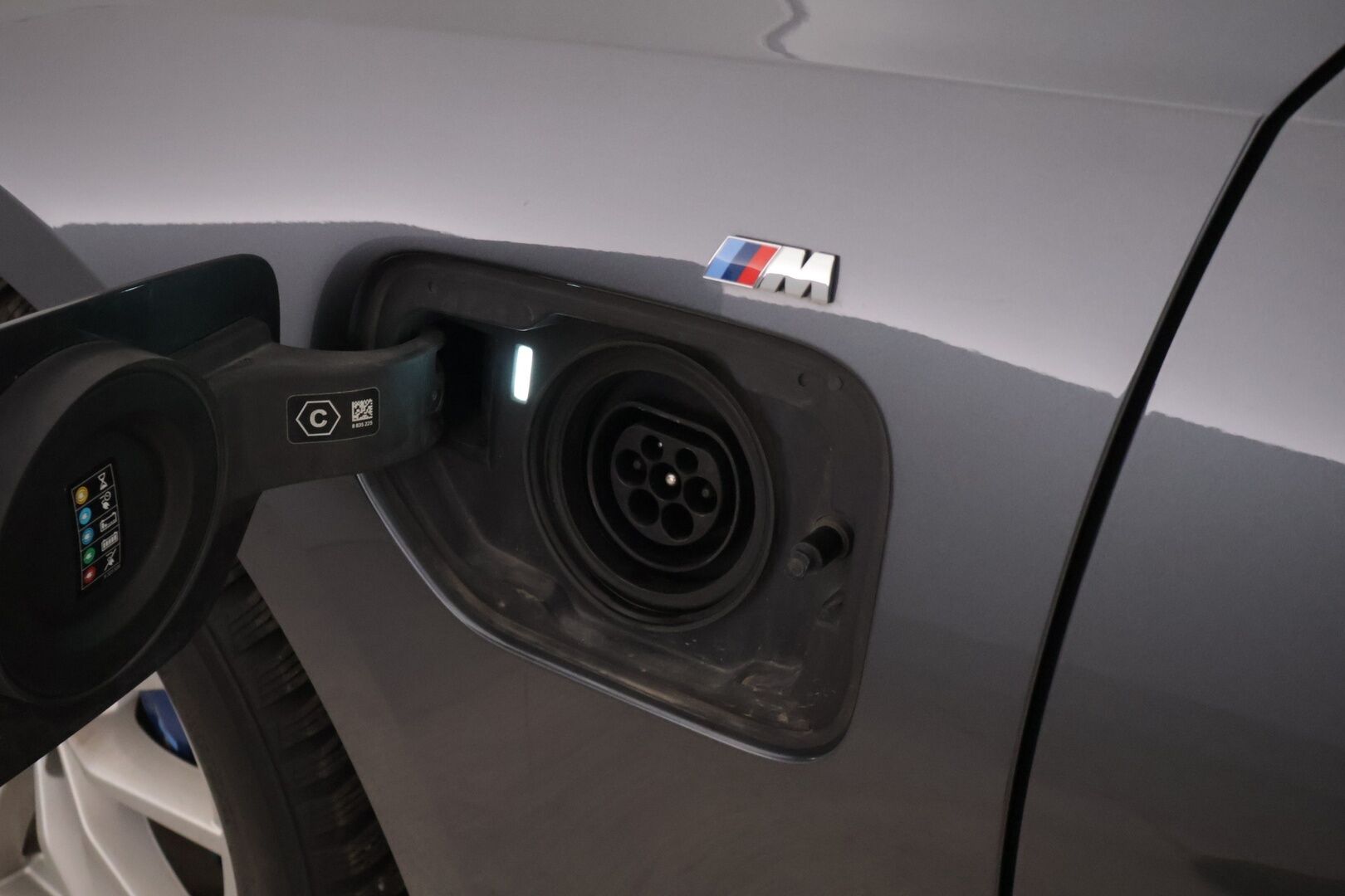 BMW 330 2021 G20 Sedan 330e xDrive* M Sport / Adapt.Vakkari / Hifit / Comfort Access / Peruutuskamera / Nahka-Alcantara * - HULLU BLACKWEEK KORKOTARJOUS 2,49%