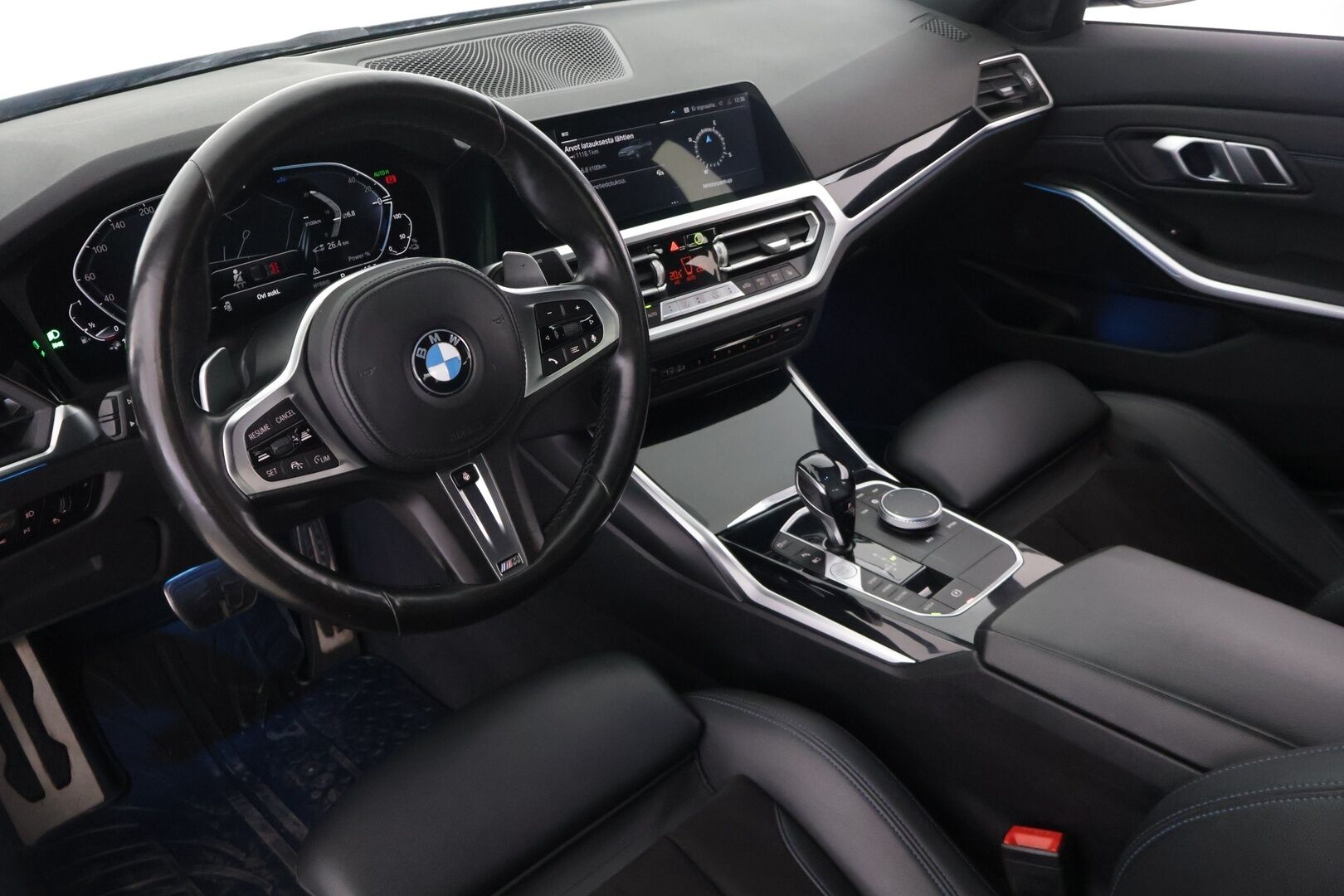 BMW 330 2021 G20 Sedan 330e xDrive* M Sport / Adapt.Vakkari / Hifit / Comfort Access / Peruutuskamera / Nahka-Alcantara * - HULLU BLACKWEEK KORKOTARJOUS 2,49%