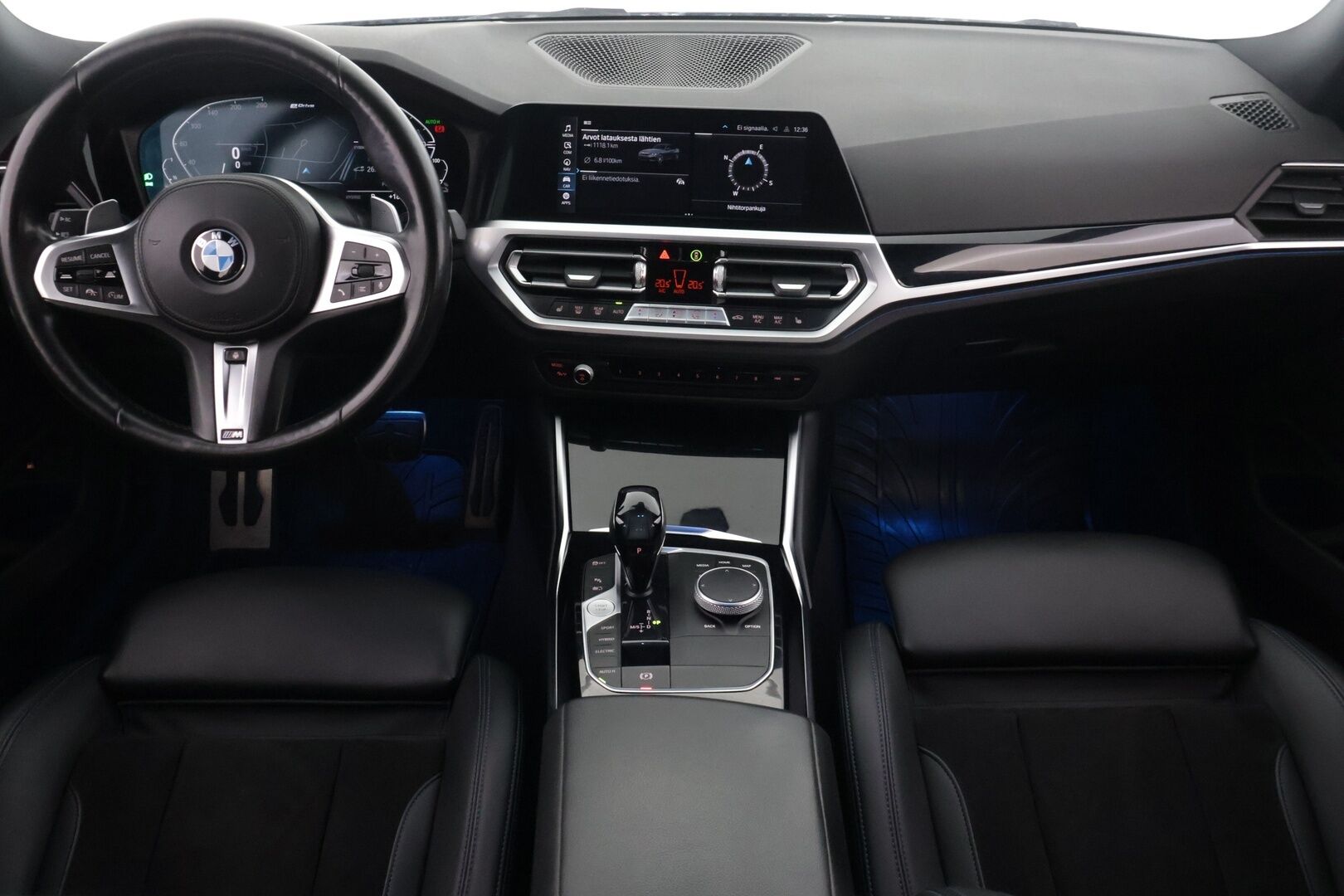 BMW 330 2021 G20 Sedan 330e xDrive* M Sport / Adapt.Vakkari / Hifit / Comfort Access / Peruutuskamera / Nahka-Alcantara * - HULLU BLACKWEEK KORKOTARJOUS 2,49%