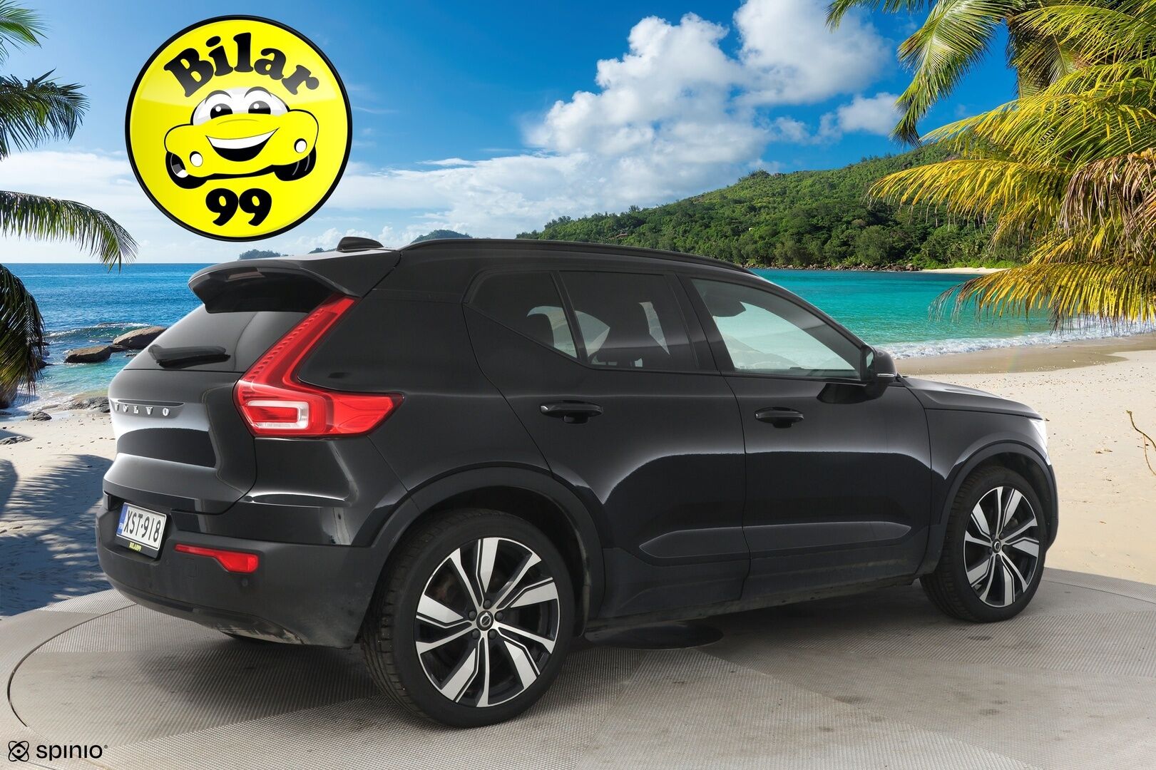 Volvo XC40 2021 Recharge Pure Electric P8 AWD R-Design / Adapt.Vakkari / Lämpöpumppu / Koukku / Digimittaristo / KeylessGo / Ratinlämmitin - Kahdet hyvät renkaat!