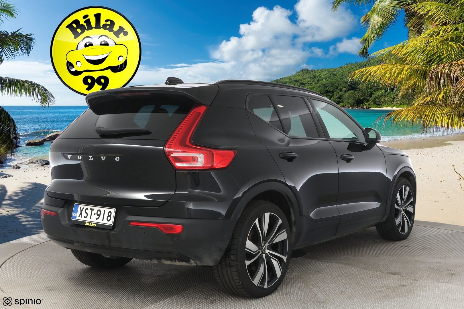 Volvo XC40 2021 Recharge Pure Electric P8 AWD R-Design / Adapt.Vakkari / Lämpöpumppu / Koukku / Digimittaristo / KeylessGo / Ratinlämmitin - Kahdet hyvät renkaat!
