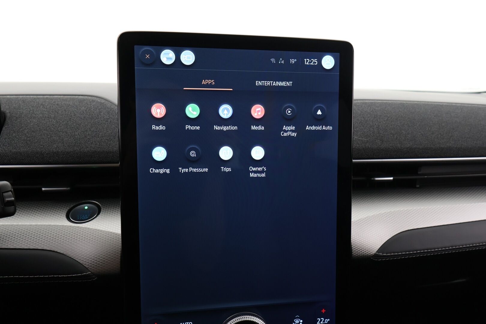 FORD MUSTANG MACH-E 2021 75kWh / Adapt.Vakkari / Lasikatto / B&O / 360° Kamera / Nahkasisusta / Muistipenkki / Koukku /