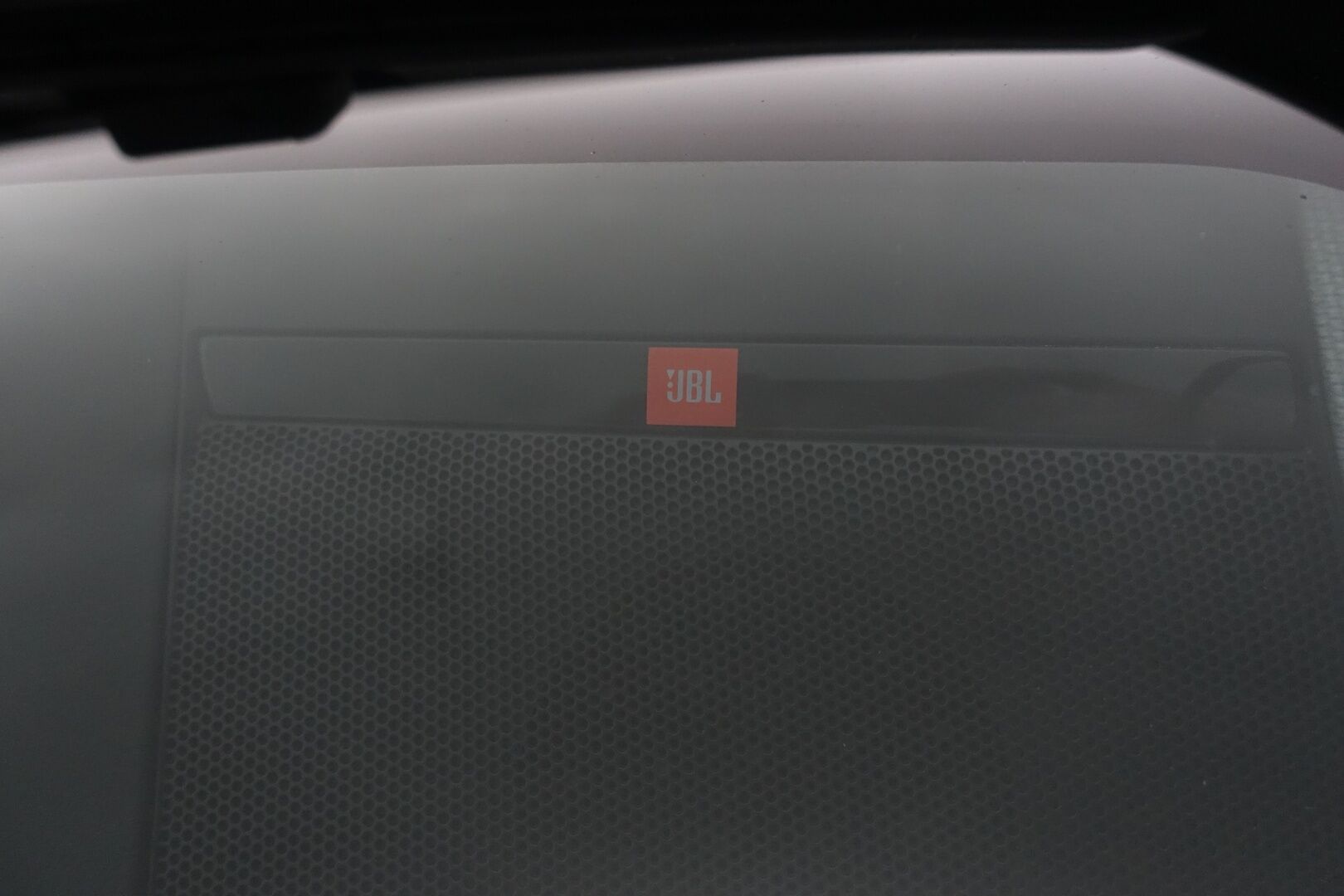 Toyota Prius 2017 Plug-in Hybrid Premium - | Juuri Katsastettu! | JBL Audio | ACC | Digimittari | Keyless | BLIS | Nahkasisusta | Navi | P. Kamera | Tutkat |