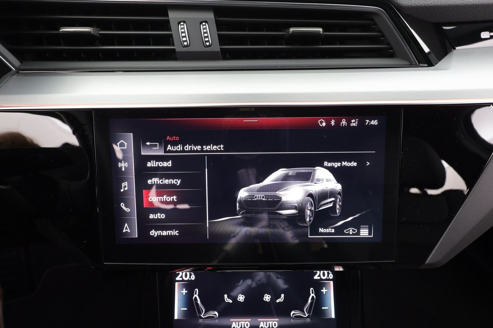 Audi Q8 e-tron 2024 50 quattro Launch Edition - | ACC | Lisälämmitin | Koukku | Ilma-Alusta | Matrix-LED | HUD | Muistipenkki | Keyless | Apple&Android | Merkkihuollettu | Kahdet Renkaat |