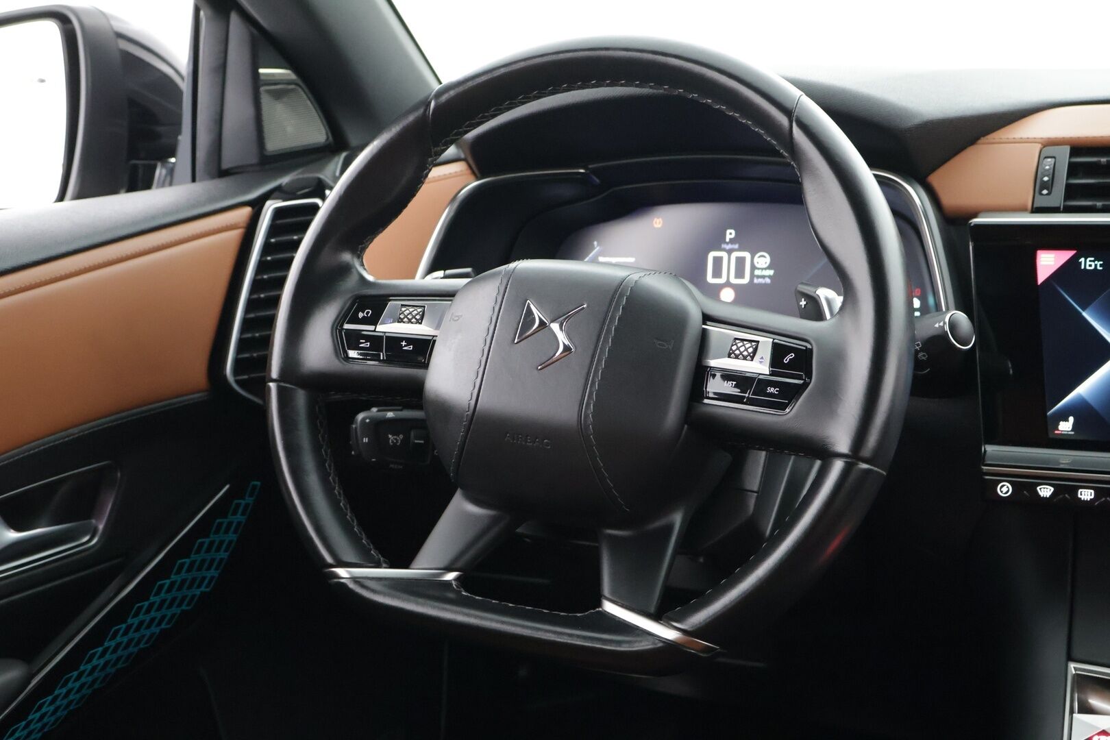 DS 7 2020 Crossback E-Tense Plug-in Hybrid Grand Chic Aut * Hierovat Sähköpenkit Muistilla / ACC / BLISS / Focal Audio System * - Hierovat Sähköpenkit Muistilla / ACC / BLISS / Focal Audio System 