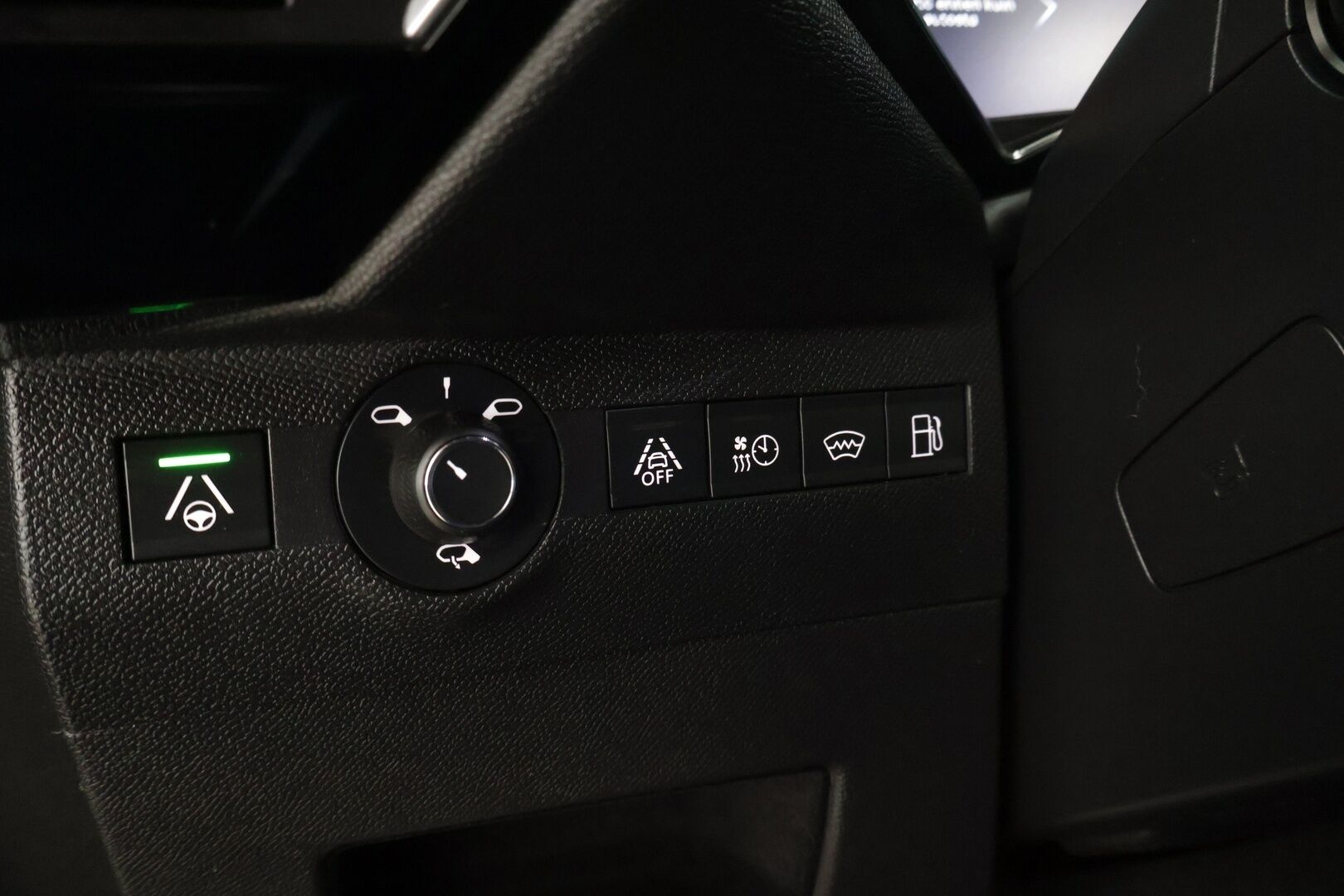 DS 7 2020 Crossback E-Tense Plug-in Hybrid Grand Chic Aut * Hierovat Sähköpenkit Muistilla / ACC / BLISS / Focal Audio System * - Hierovat Sähköpenkit Muistilla / ACC / BLISS / Focal Audio System 