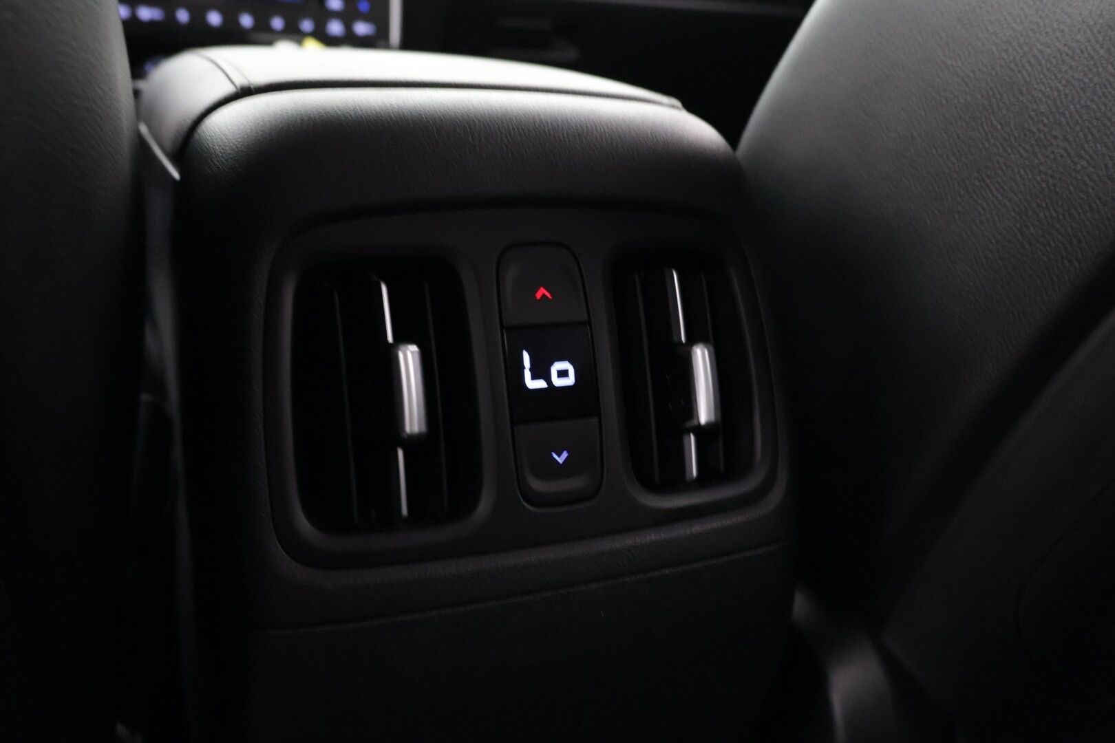 Hyundai Tucson 2022 1.6 T-GDi 180hv Hybrid 4WD Style / Esilämmitys / Ilmastoidut Muistinahat / 360° kamera / Smart Cruise / Koukku / Keyless - 2x alumiinivanteet / Huippurenkaat / Siisti