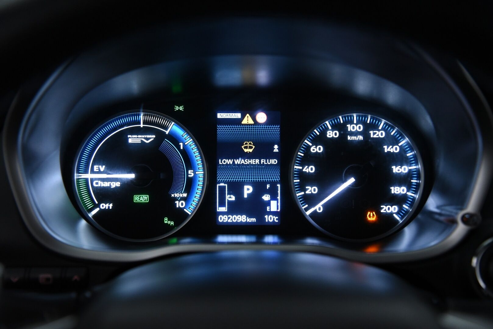 Mitsubishi Eclipse Cross 2023 2.4 PHEV Instyle 4WD / Adapt.vak / 360-kamera / LED / Navi / BLIS - 2x renkaat / huoltokirja