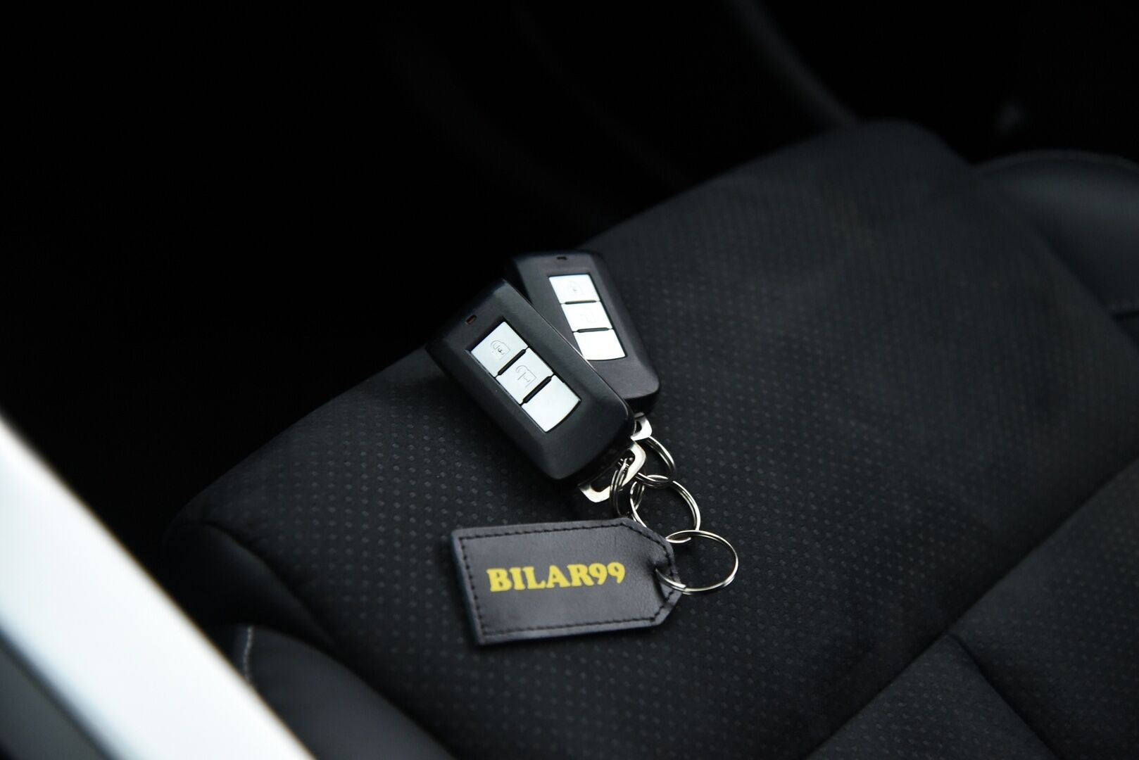 Mitsubishi Eclipse Cross 2023 2.4 PHEV Instyle 4WD / Adapt.vak / 360-kamera / LED / Navi / BLIS - 2x renkaat / huoltokirja