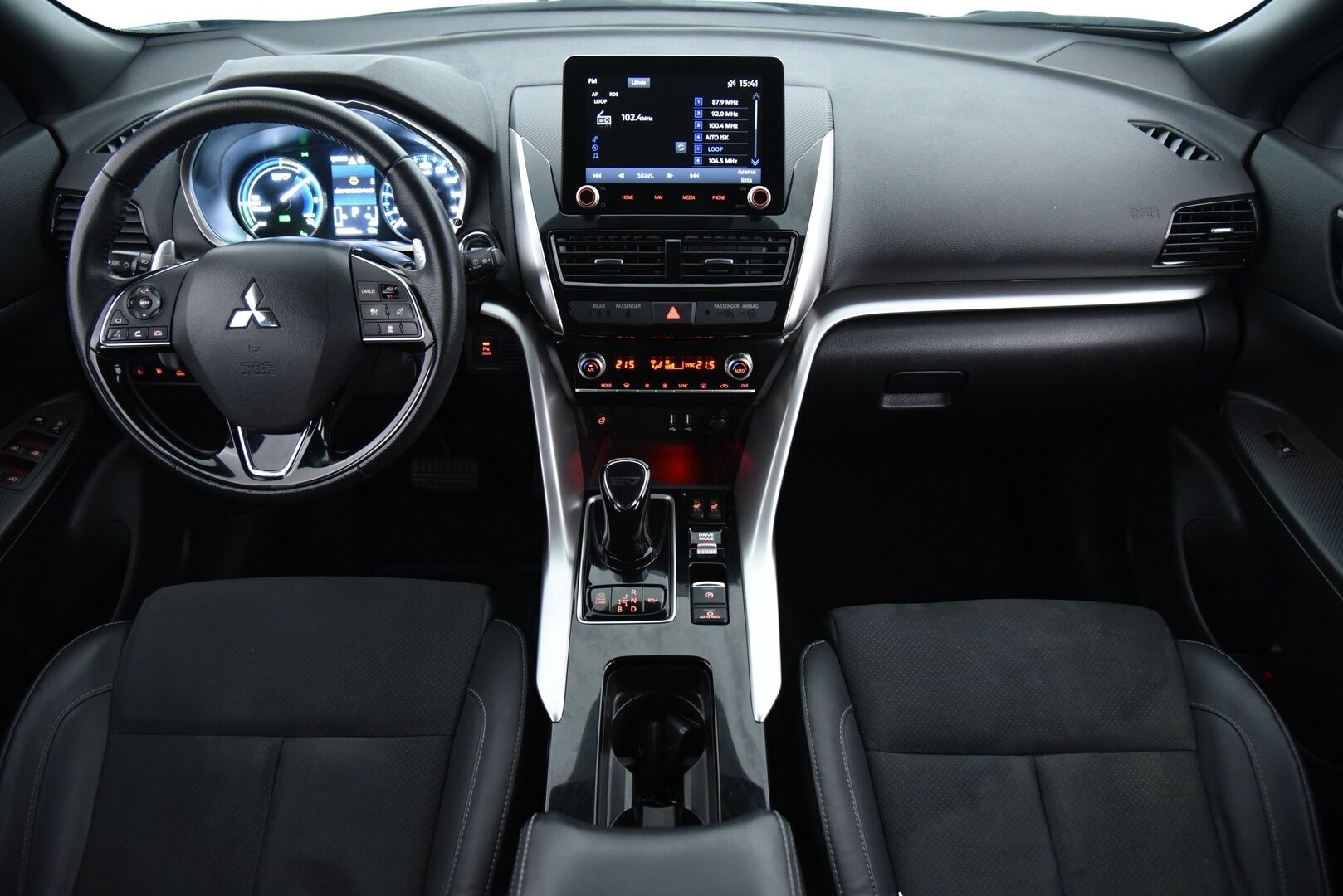 Mitsubishi Eclipse Cross 2023 2.4 PHEV Instyle 4WD / Adapt.vak / 360-kamera / LED / Navi / BLIS - 2x renkaat / huoltokirja