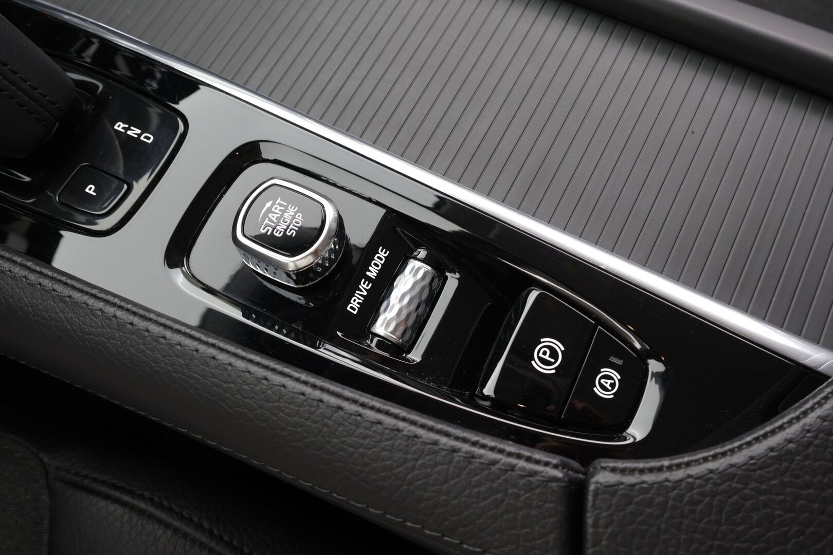 Volvo V90 2021 B4 MHEV Business aut * Webasto / ACC / LED / P.tutka / Navi / Kaistavahti / Puolinahat / Keyless * - 1-om Suomi-auto / Kahdet renkaat / Merkkihuollettu! - Osta nyt, maksa vasta ensi vuonna