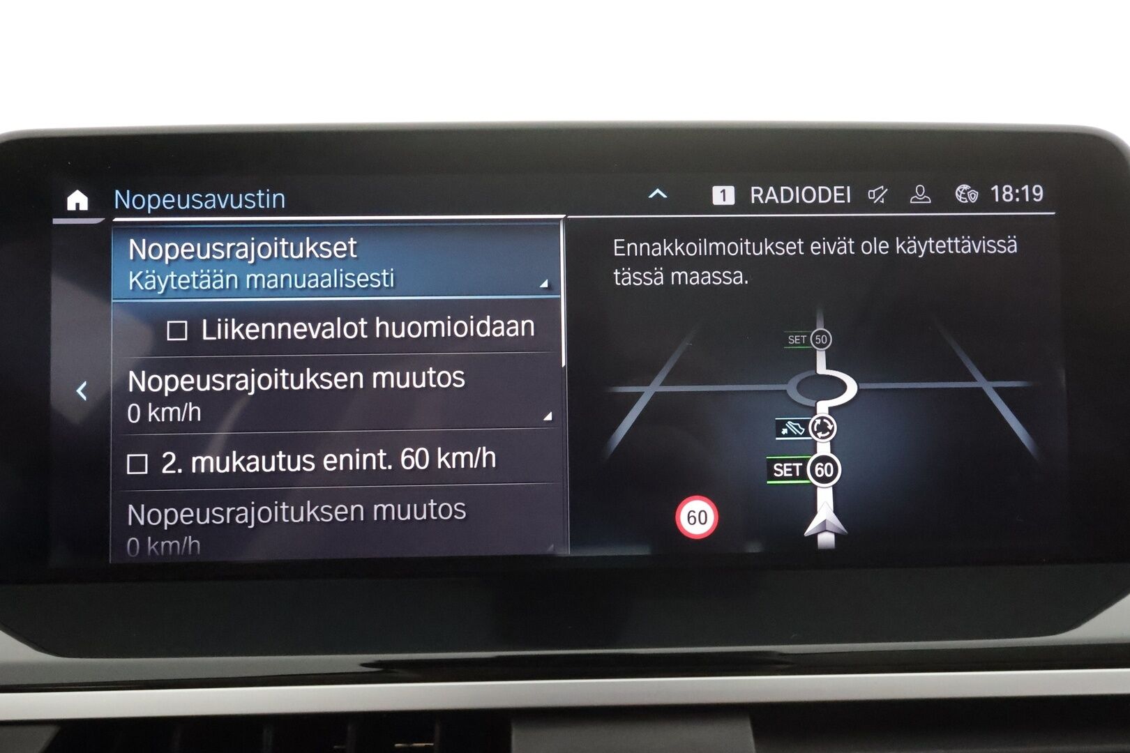 BMW iX3 2021 G08 Charged Plus * ACC / HUD / 360° / H&K / Koukku / Adapt.LED / Panorama / Muistipenkki / Comfort Access / Sporttinahat * - Suomi-auto / Kahdet renkaat aluvanteilla / Huippuvarusteet